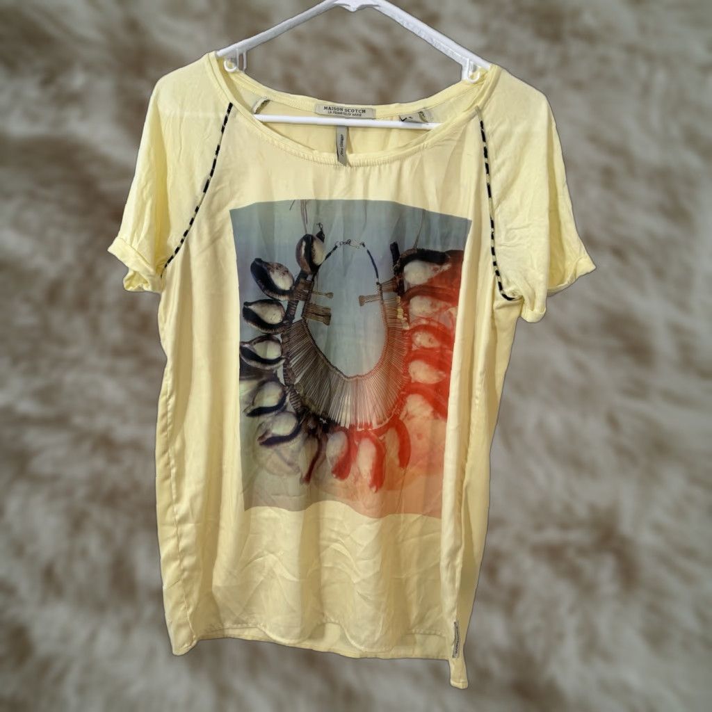 Maison Scotch Maison Scotch Short Sleeve Blouse Top T Shirt Yellow 2 Women V-Neck Casual Shirt XS? Size XS / US 0-2 / IT 36-38 - 1 Thumbnail