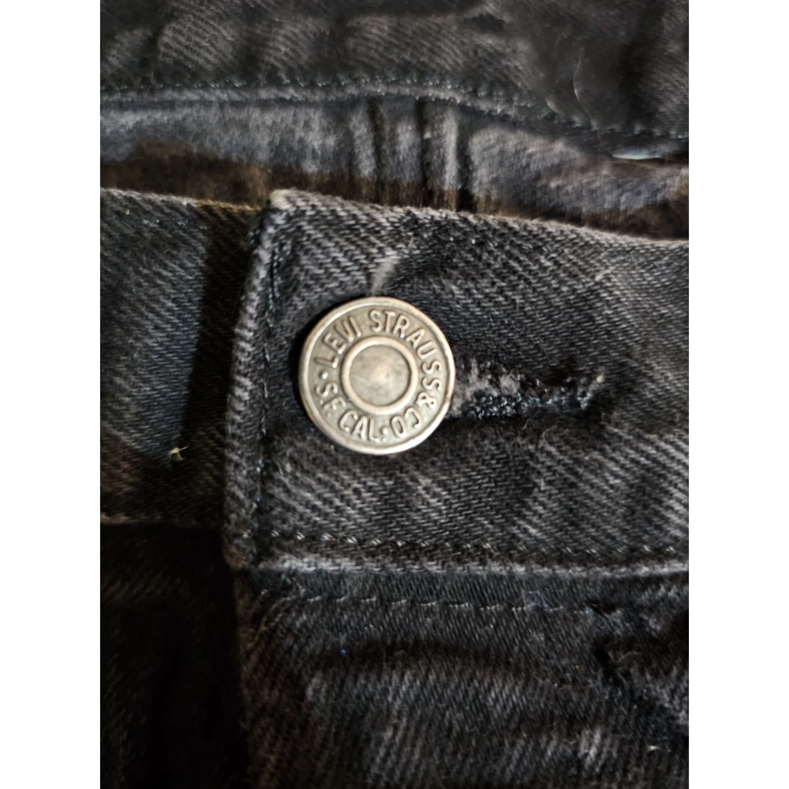 Levi's VINTAGE Levi's 501 XX Jeans Black Cotton Denim Button Fly 44x32 Men's Regular 90s Vintage 501 Series Block Pattern Solid Charcoal Wash Size US 44 / EU 60 - 4 Thumbnail