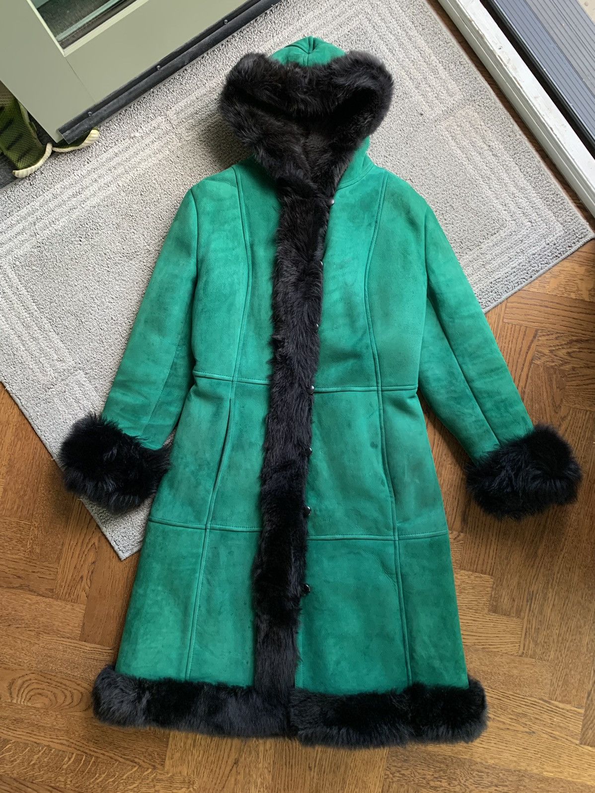 Vintage Vintage Sheepskin Suede Coat Shearling Long Fur Trench Hood