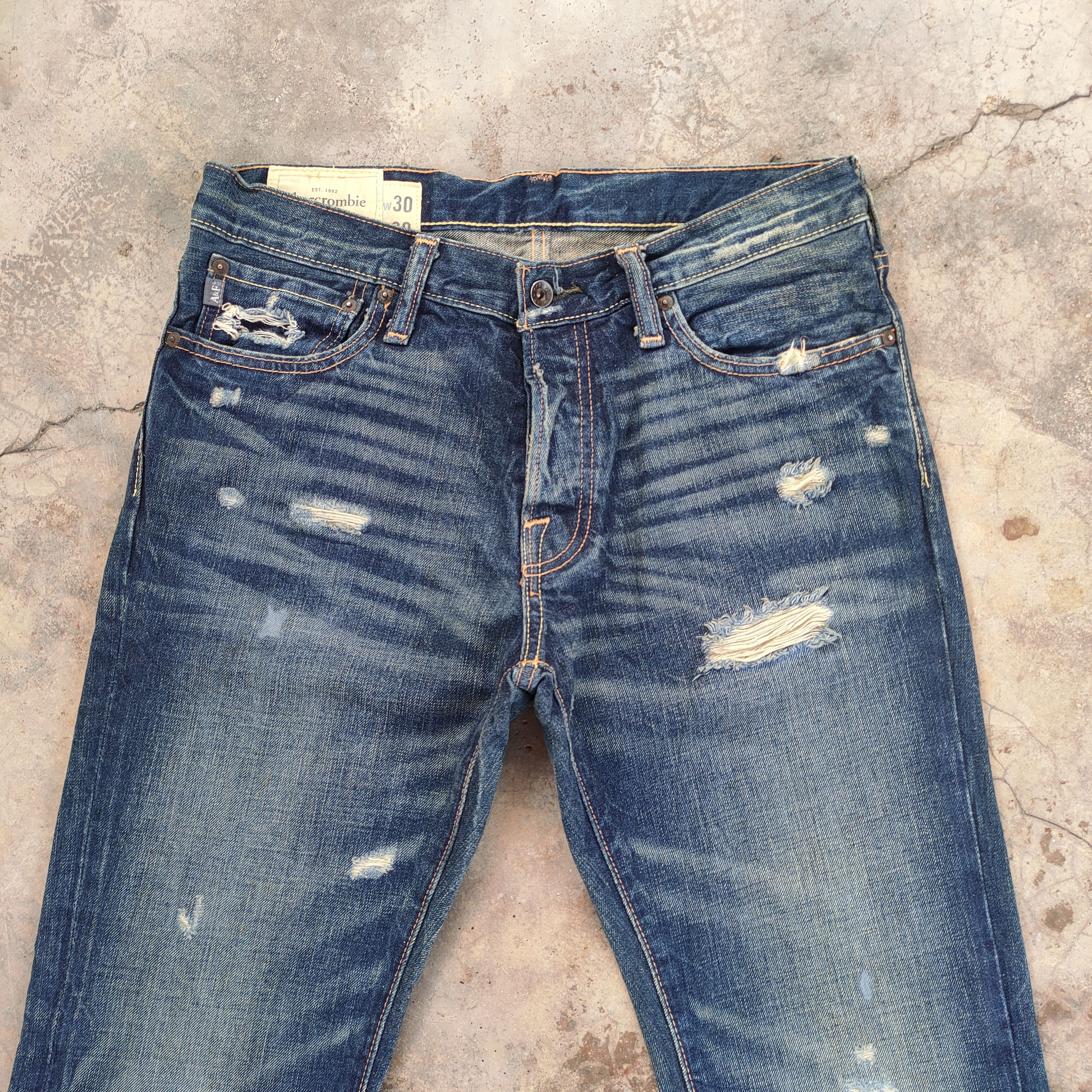Abercrombie & Fitch VINTAGE FADED DISTRESSED FLARE JEAN DENIM PANTS Size US 32 / EU 48 - 3 Thumbnail