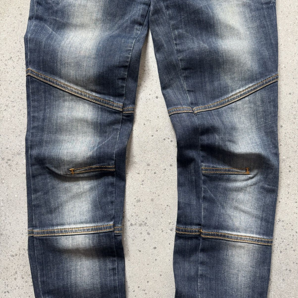 John Galliano John Galliano Vintage Zip Details Y2K Jeans Size 26" / US 2 / IT 38 - 7 Thumbnail