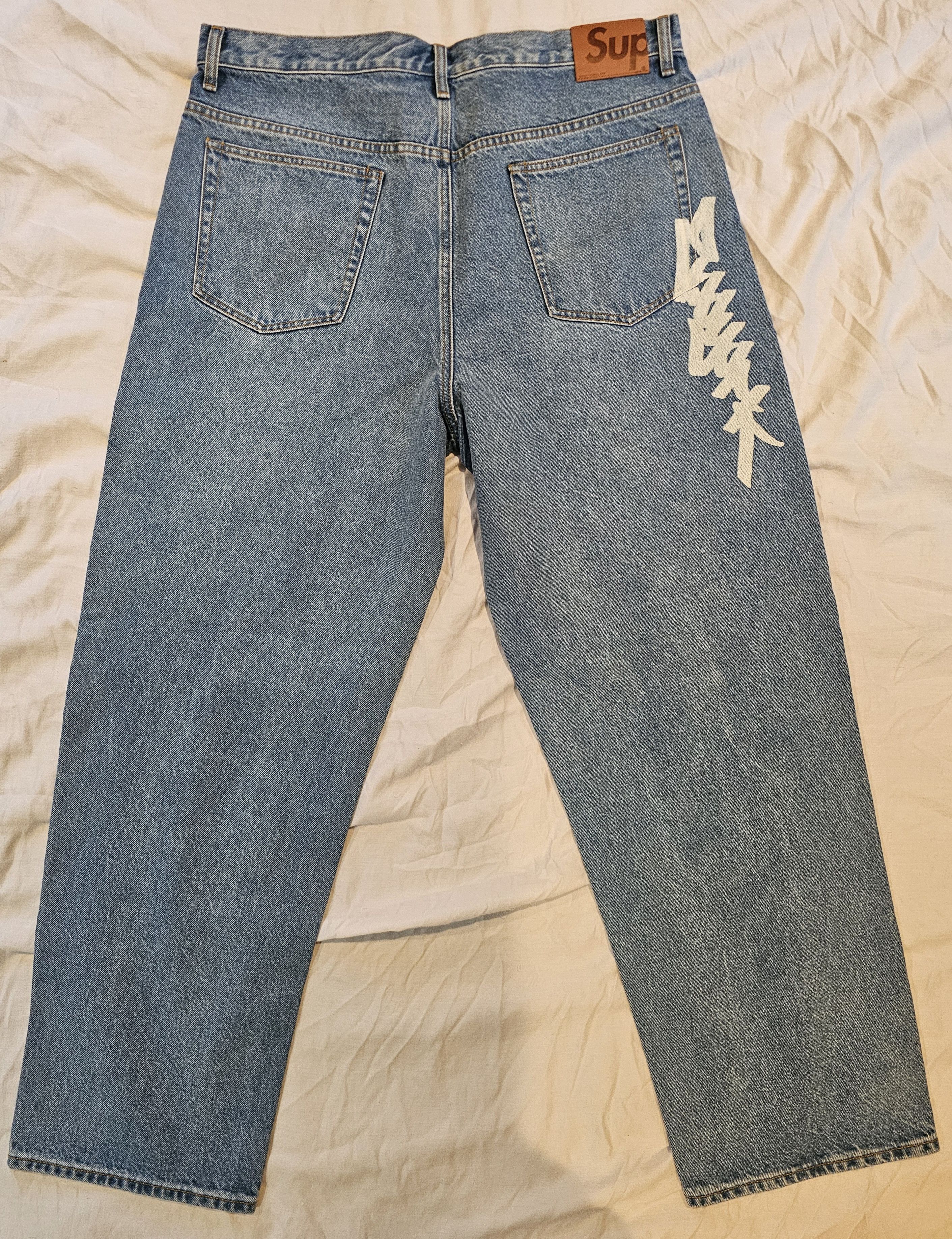 Supreme Supreme Stars Topstitch Baggy Jean Dirty (Size 36