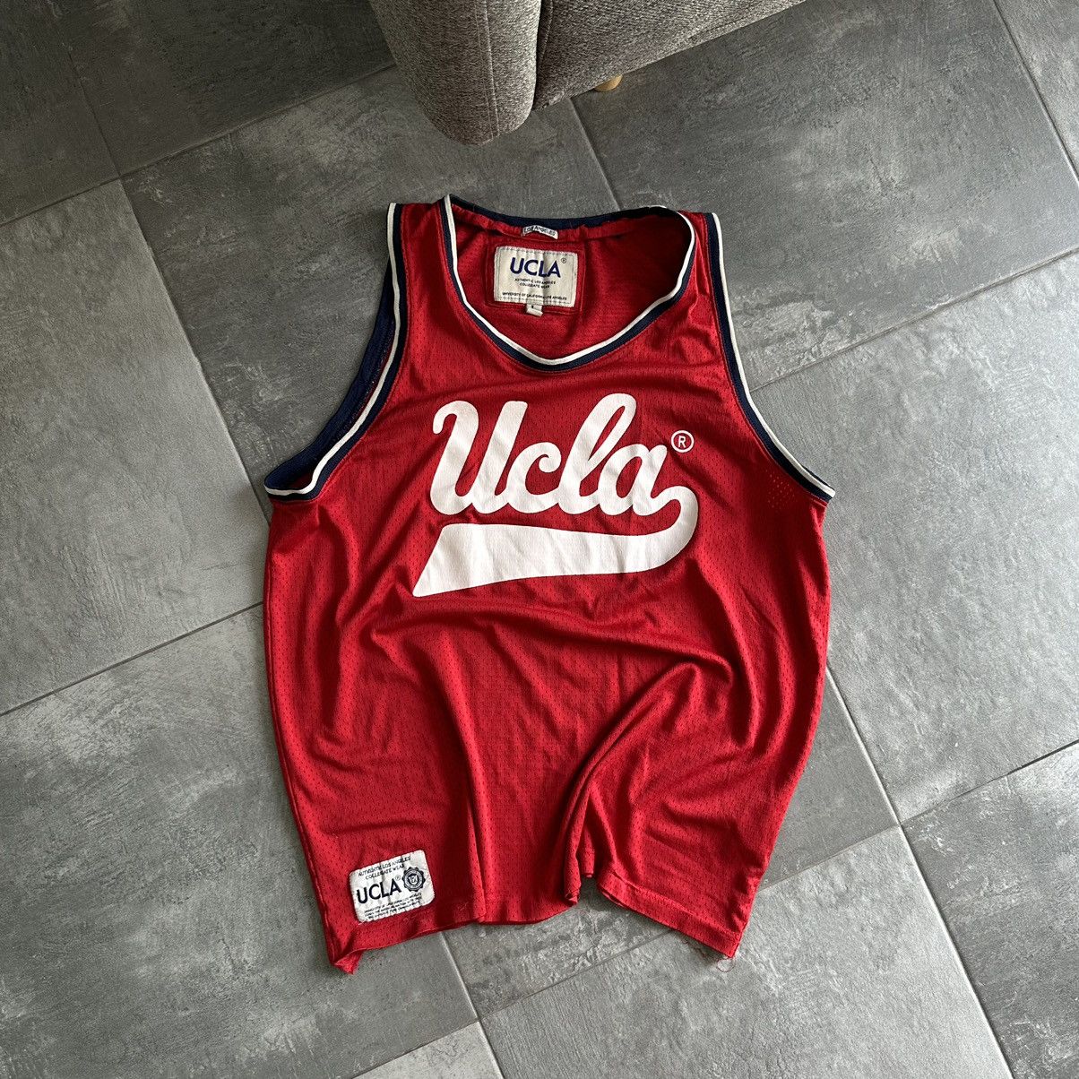 Japanese Brand × Y/Project Vintage Ucla Tank Top Sleeveless Big Logo Hype Sport-wear Size US L / EU 52-54 / 3 - 4 Thumbnail