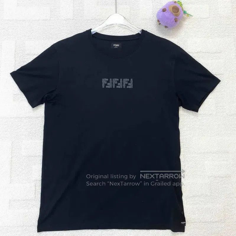Fendi Fendi Black Men's T-Shirt Size L . Size US L / EU 52-54 / 3 - 1 Thumbnail