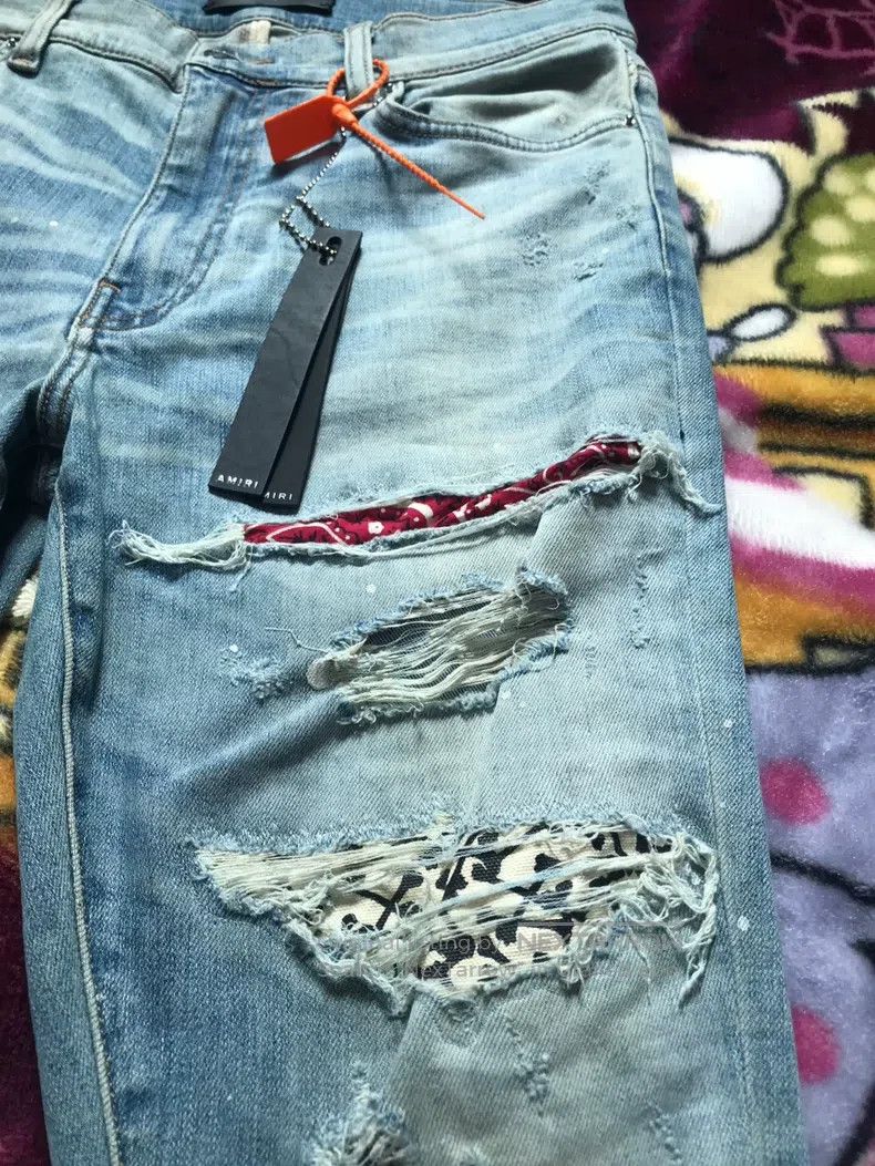 Other Amiri Size 32 Cashew-flower pattern plaid blue jeans Size US 32 / EU 48 - 3 Thumbnail