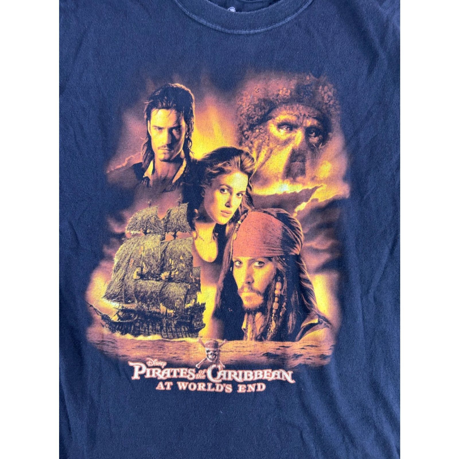 Disney VINTAGE Disney Pirates of the Caribbean At World’s End Movie Promo Black T Shirt M RARE Size US M / EU 48-50 / 2 - 2 Thumbnail