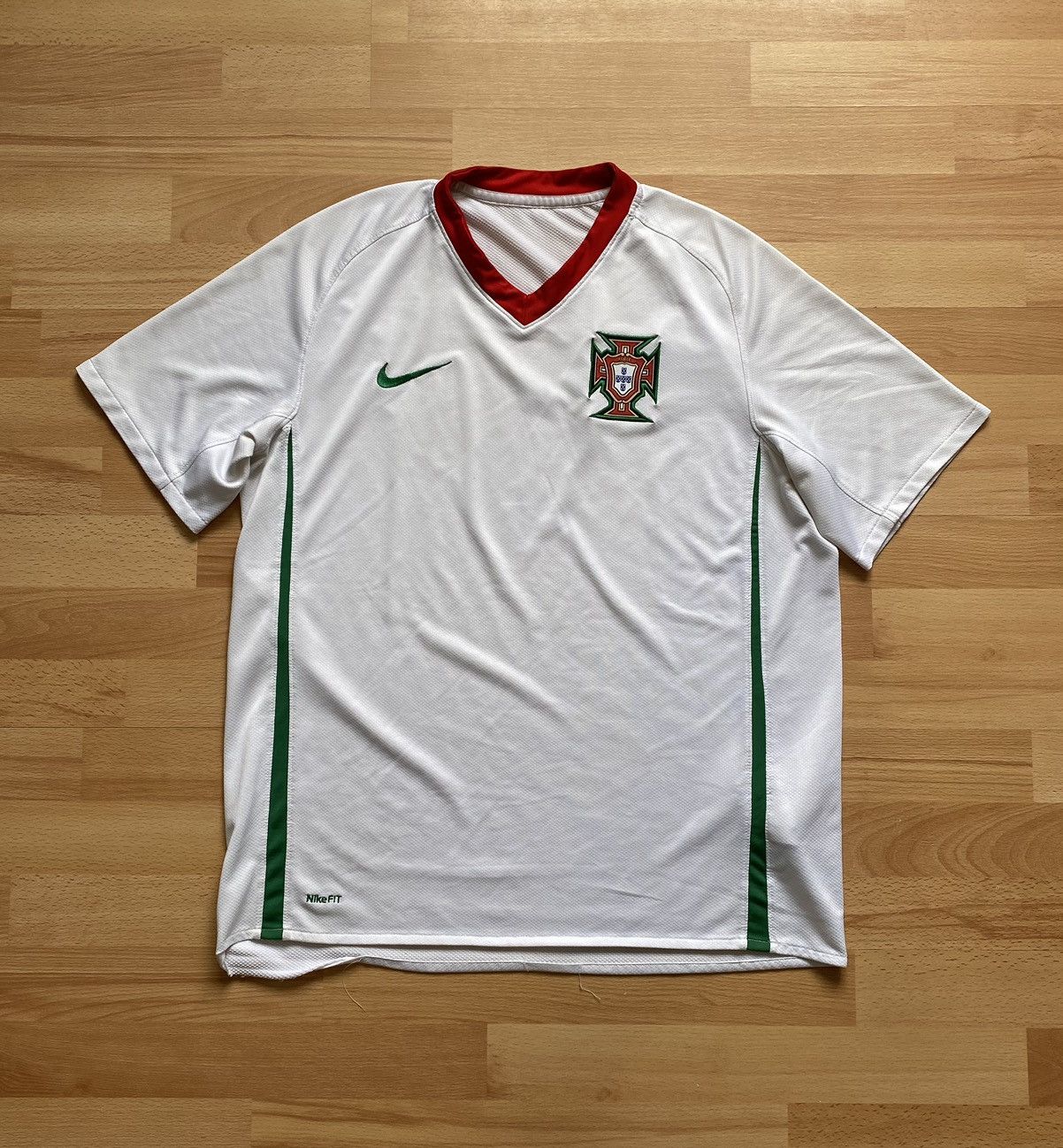 Nike Vintage Nike 2008-2009 Portugal National Team Soccer Jersey Size US L / EU 52-54 / 3 - 1 Thumbnail