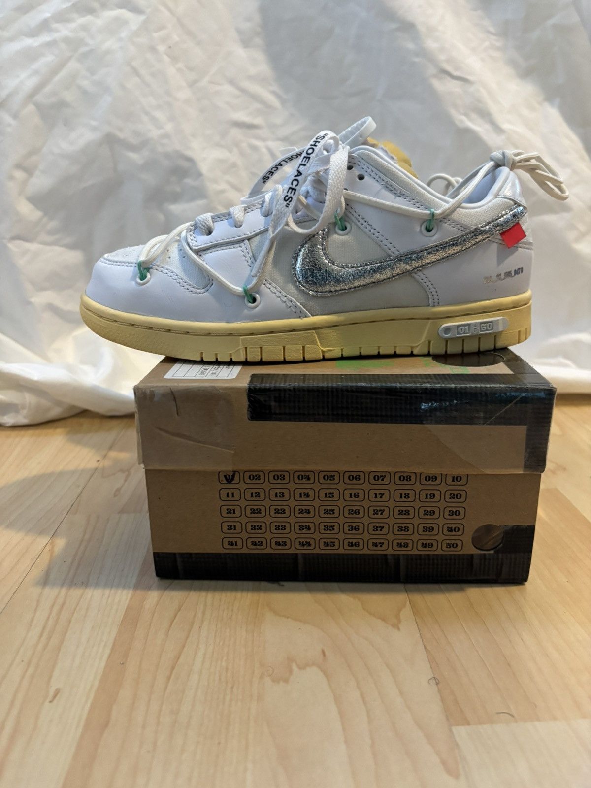 Nike × Off-White Nike Off White Dunk Low Lot 01 Of 50 Size 5.5 Size US 5.5 / EU 38 - 3 Thumbnail