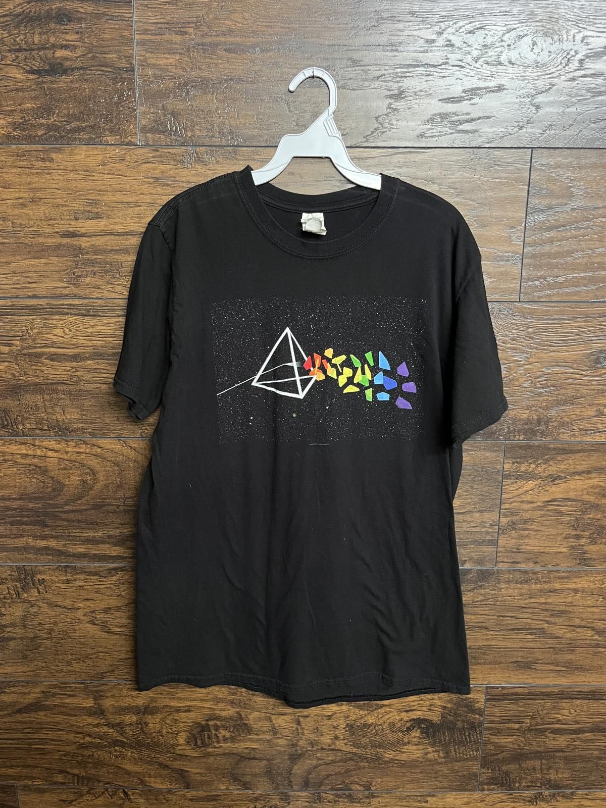 Gildan The Dark Side of the Moon T-shirt Roger Waters Tee - L Size US L / EU 52-54 / 3 - 1 Thumbnail