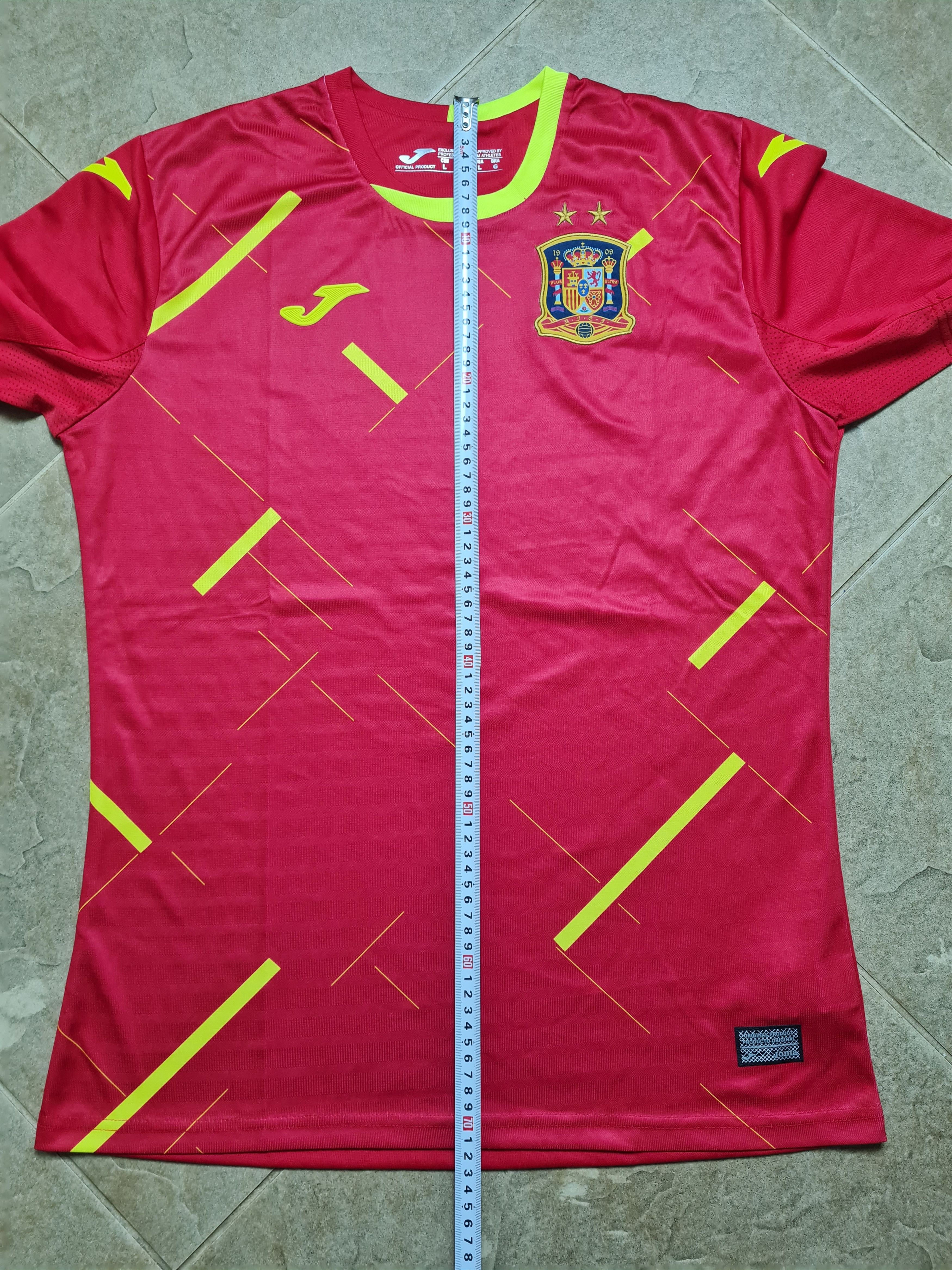 Joma Joma Spain Futsal National Team 2021 Home Football Size US L / EU 52-54 / 3 - 6 Thumbnail