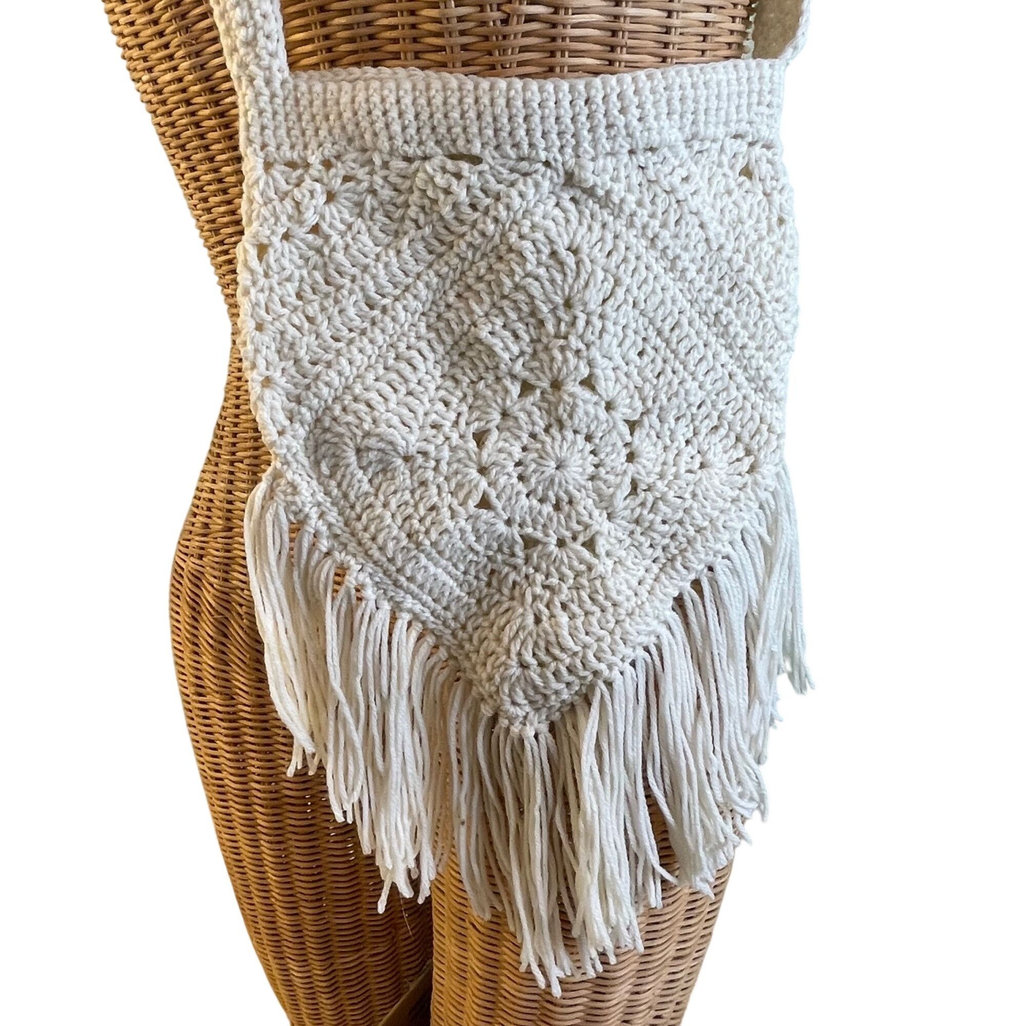 Handmade Hippie Purse Crochet Fringed Retro Boho Style Off White Hand Size ONE SIZE - 2 Thumbnail