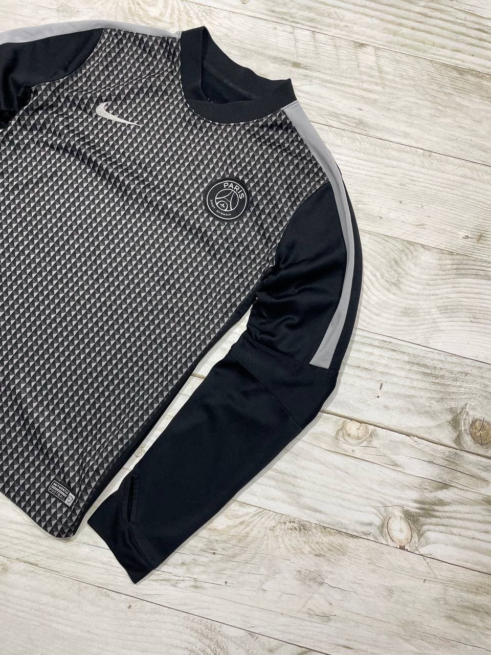Nike Nike Paris Saint Germain 2014 Training Sweatshirt Top Soccer Size US L / EU 52-54 / 3 - 5 Thumbnail