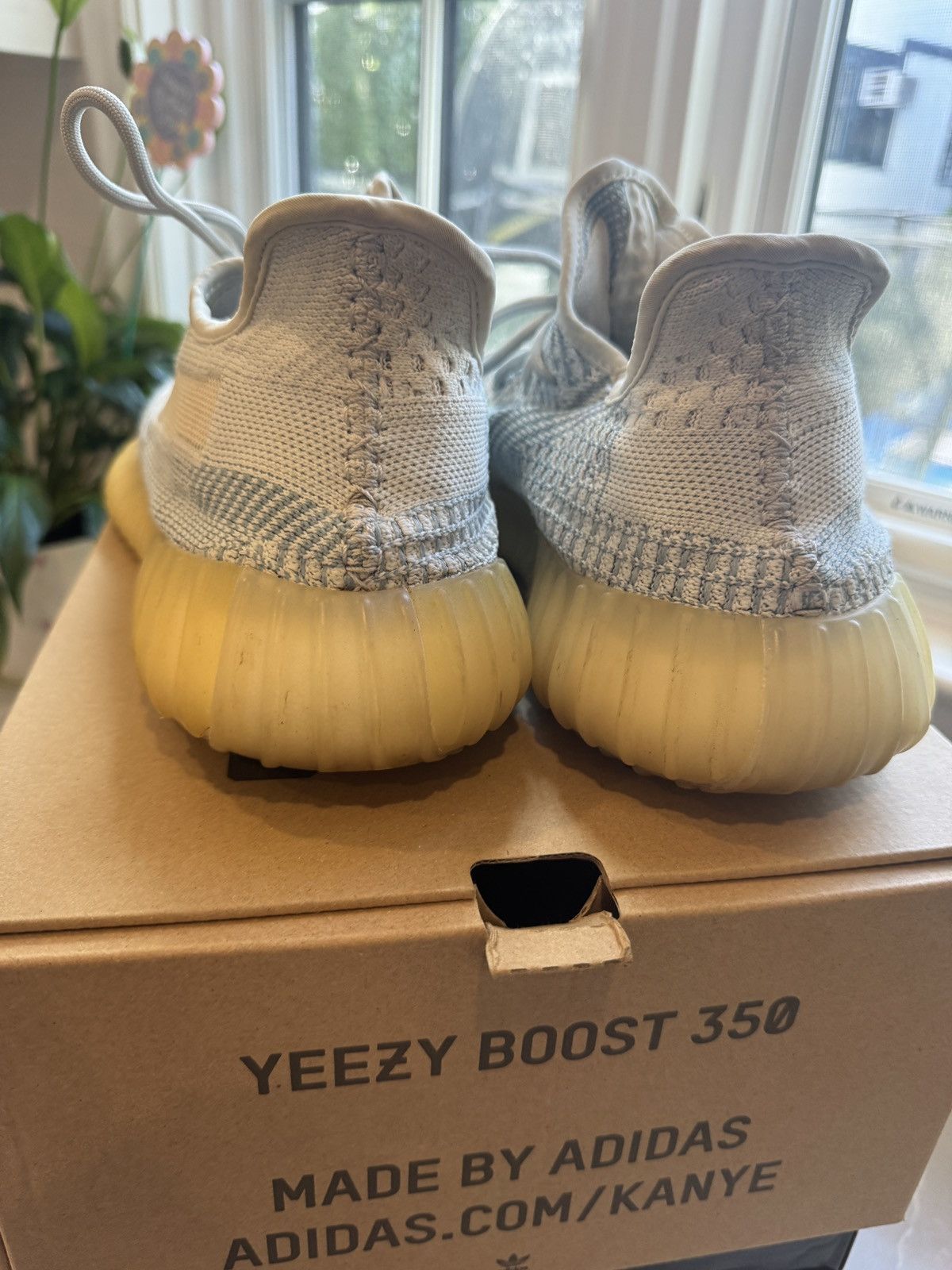 Adidas × Kanye West × Yeezy Yeezy Boost 350 Cloud Size 12 Size US 12 / EU 45 - 3 Thumbnail