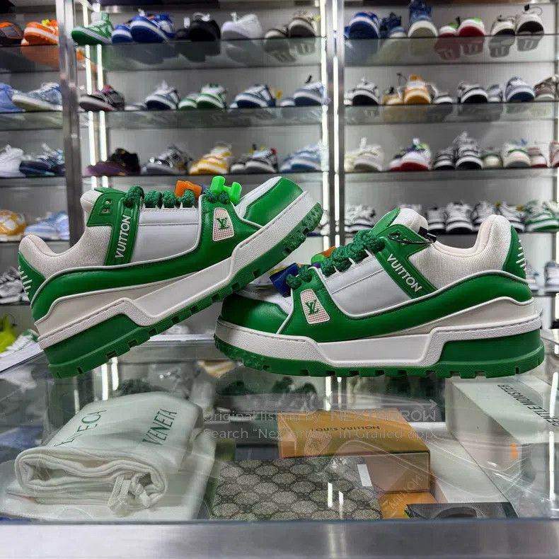 Louis Vuitton Louis Vuitton TRAINER Maxi China Limited No.171 White and Size US 8 / EU 41 - 5 Thumbnail