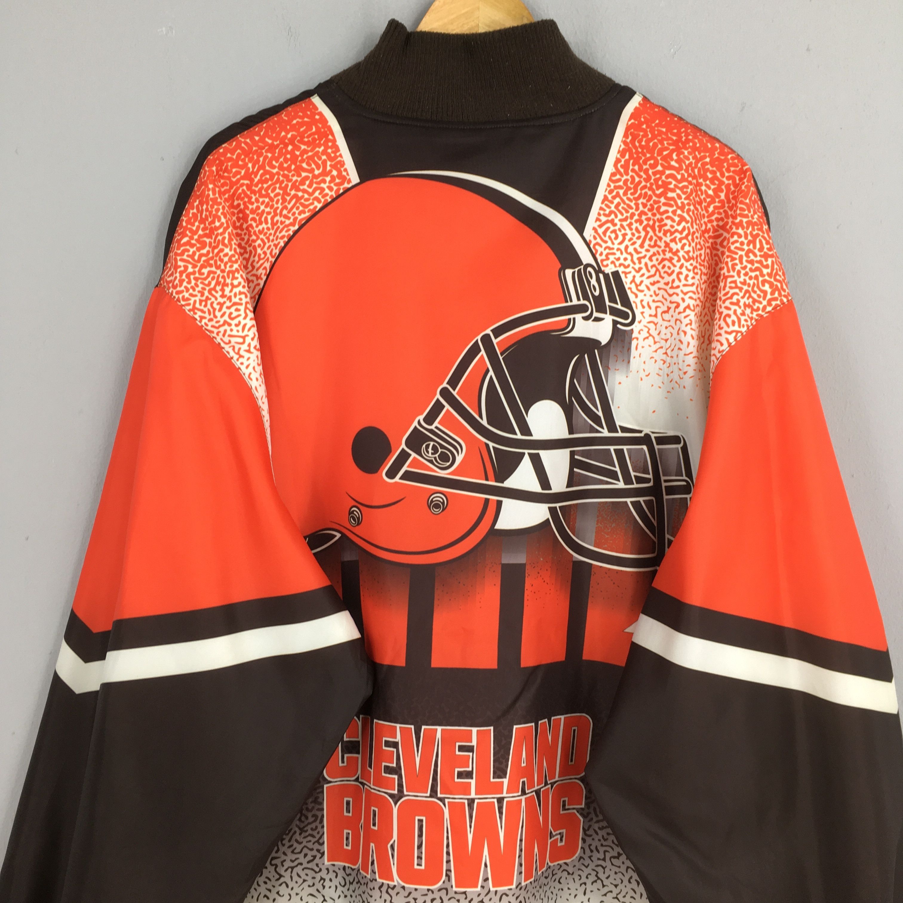 NFL Vintage Cleveland Browns Rugby NFL Bomber Jacket 4XLarge Size US XXL / EU 58 / 5 - 2 Thumbnail