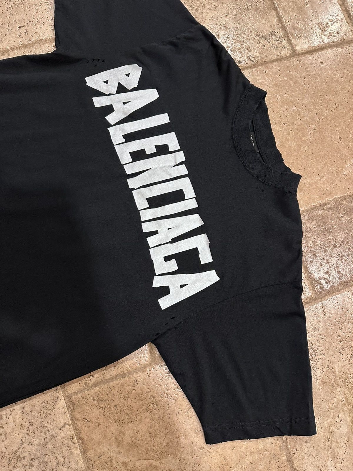 Balenciaga Balenciaga Distressed Type Silver Duct Tape Logo Black Tee Size US XS / EU 42 / 0 - 5 Thumbnail