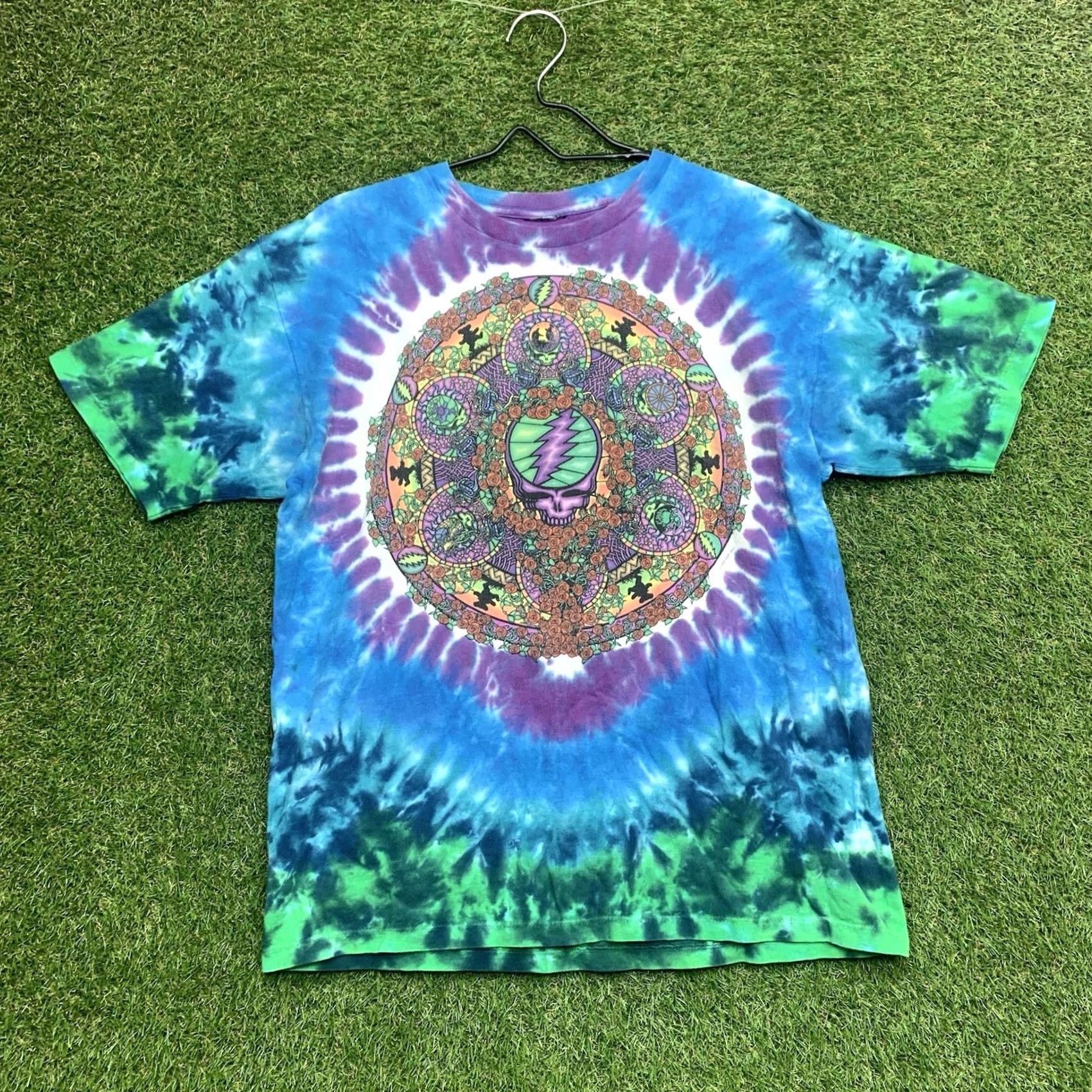 Liquid Blue VINTAGE Liquid Blue Grateful Dead Shirt Mens M Blue Tie Dye Crew Neck Short Sleeve Celtic Mandala Bear AOP 90s Band Graphic Shirt Mens Size US M / EU 48-50 / 2 - 2 Thumbnail