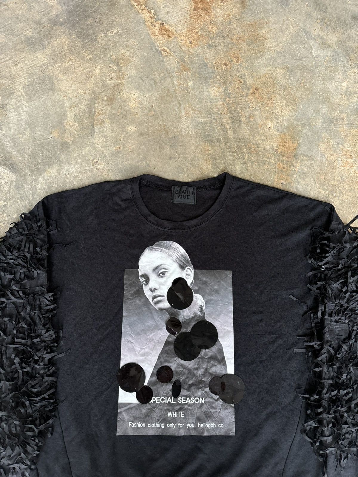 Hysteric Glamour Y2k Beauti Que Phototee Women's Sweatshirt Size ONE SIZE - 2 Thumbnail