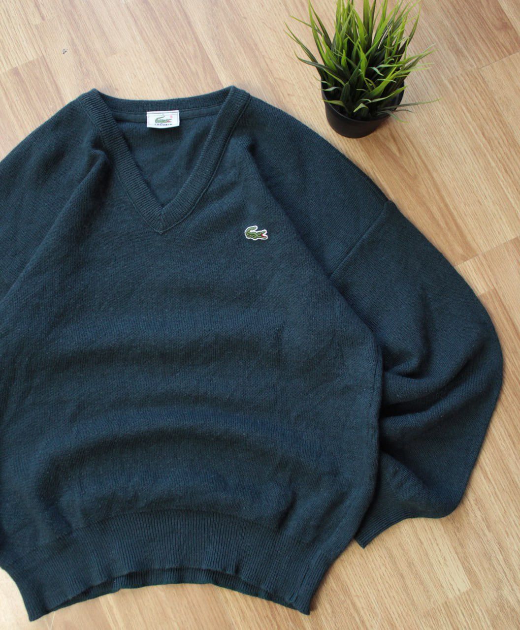 Lacoste 🔥 90s Lacoste Wool Sweater V Neck Old Money Knit Cardigan Size US M / EU 48-50 / 2 - 2 Thumbnail