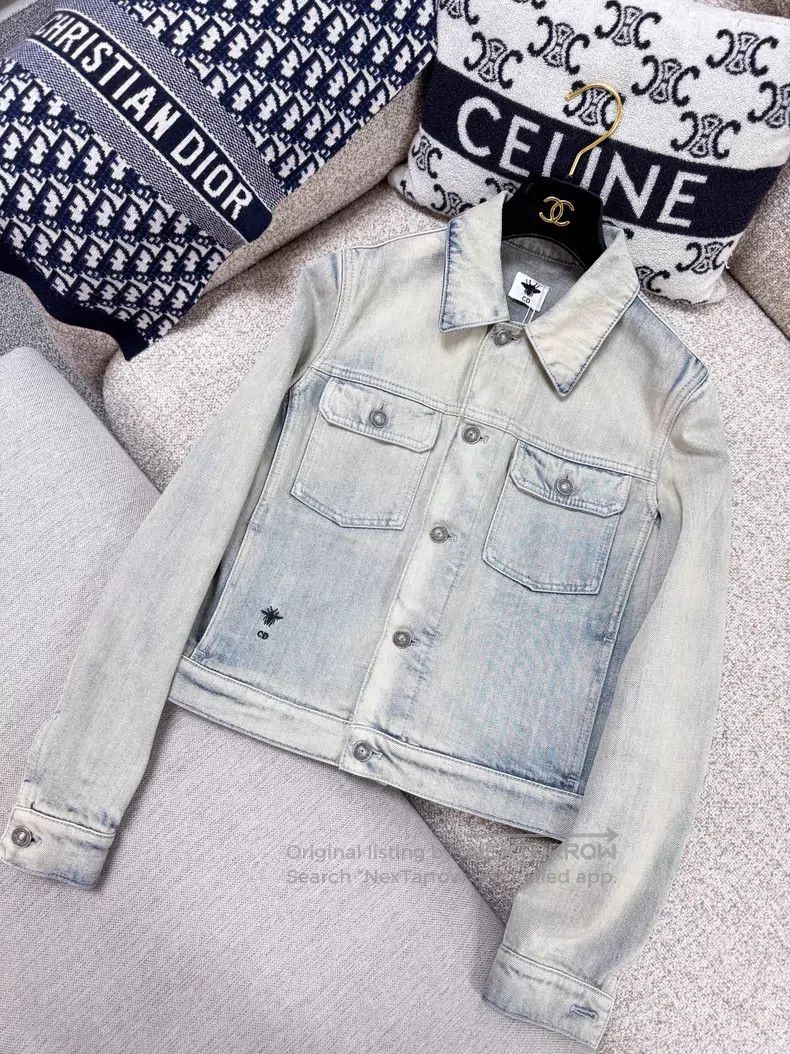 Dior Dior Little bee embroidered washed denim jacket Size XS / US 0-2 / IT 36-38 - 2 Thumbnail