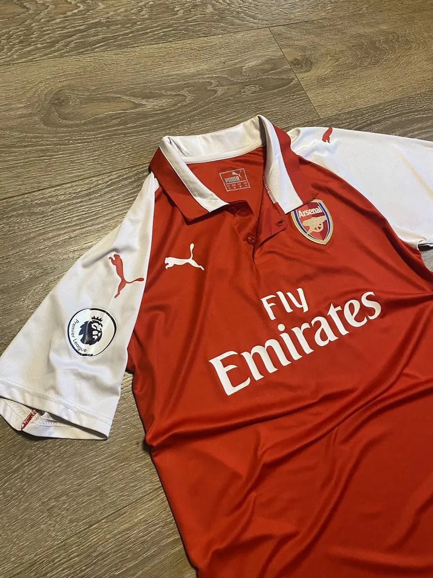 Puma × Vintage Puma Arsenal Fly Emirates 2017-2018 Alexis Sanchez Size M Size US M / EU 48-50 / 2 - 9 Thumbnail