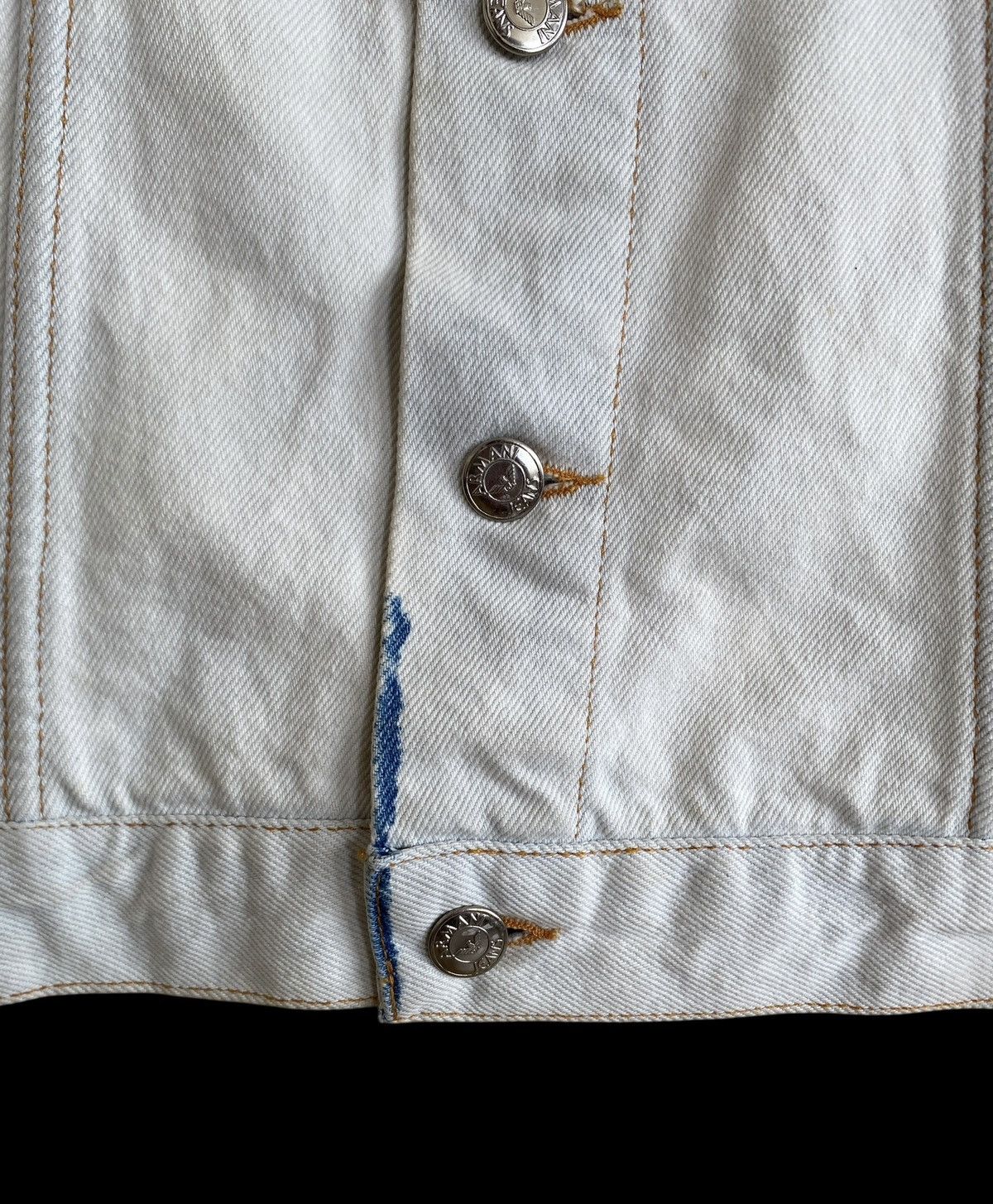 Giorgio Armani Vintage Brand Giorgio Armani Denim Trucker Jacket 1990s Size US M / EU 48-50 / 2 - 6 Thumbnail