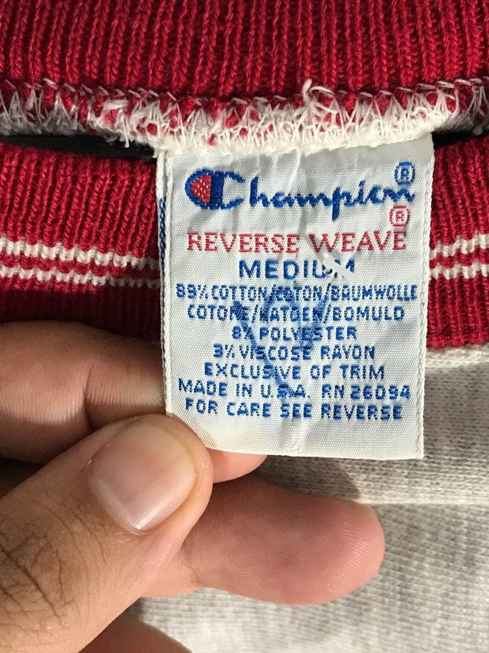Champion Vintage Champion Reverse Weave big spell out Size US M / EU 48-50 / 2 - 8 Thumbnail