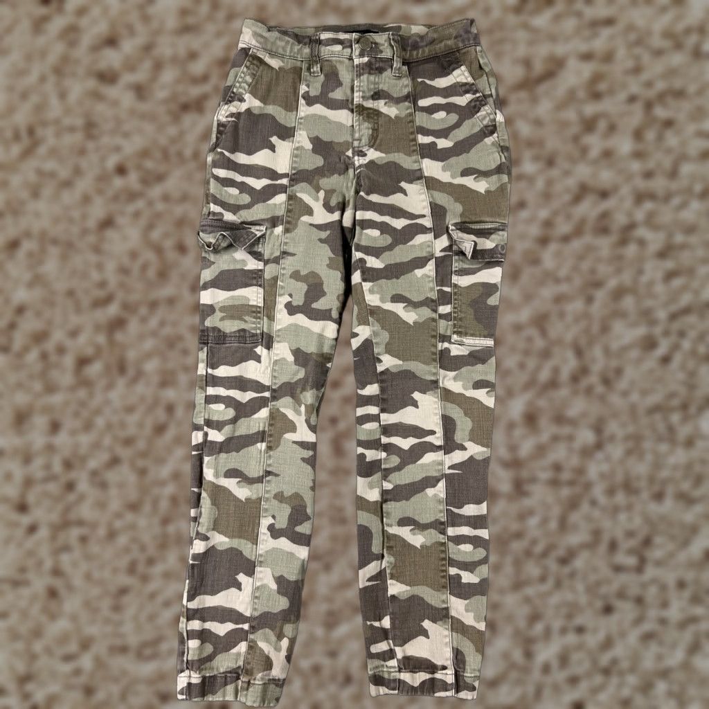 J.Crew J.Crew Women's Cargo Pants Size 24 Beige Cotton Blend Low Rise Straight Fit Casual Size 42" / US 20 - 1 Thumbnail