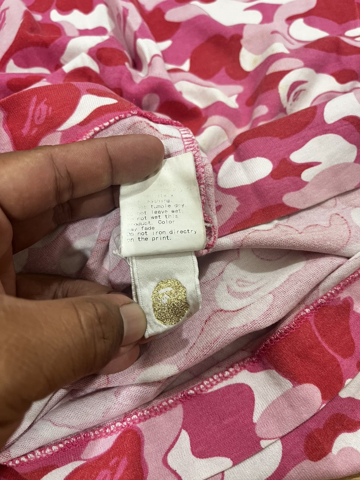 Bape A Bathing Ape Bape Pink Camo Full Print Size US M / EU 48-50 / 2 - 8 Thumbnail