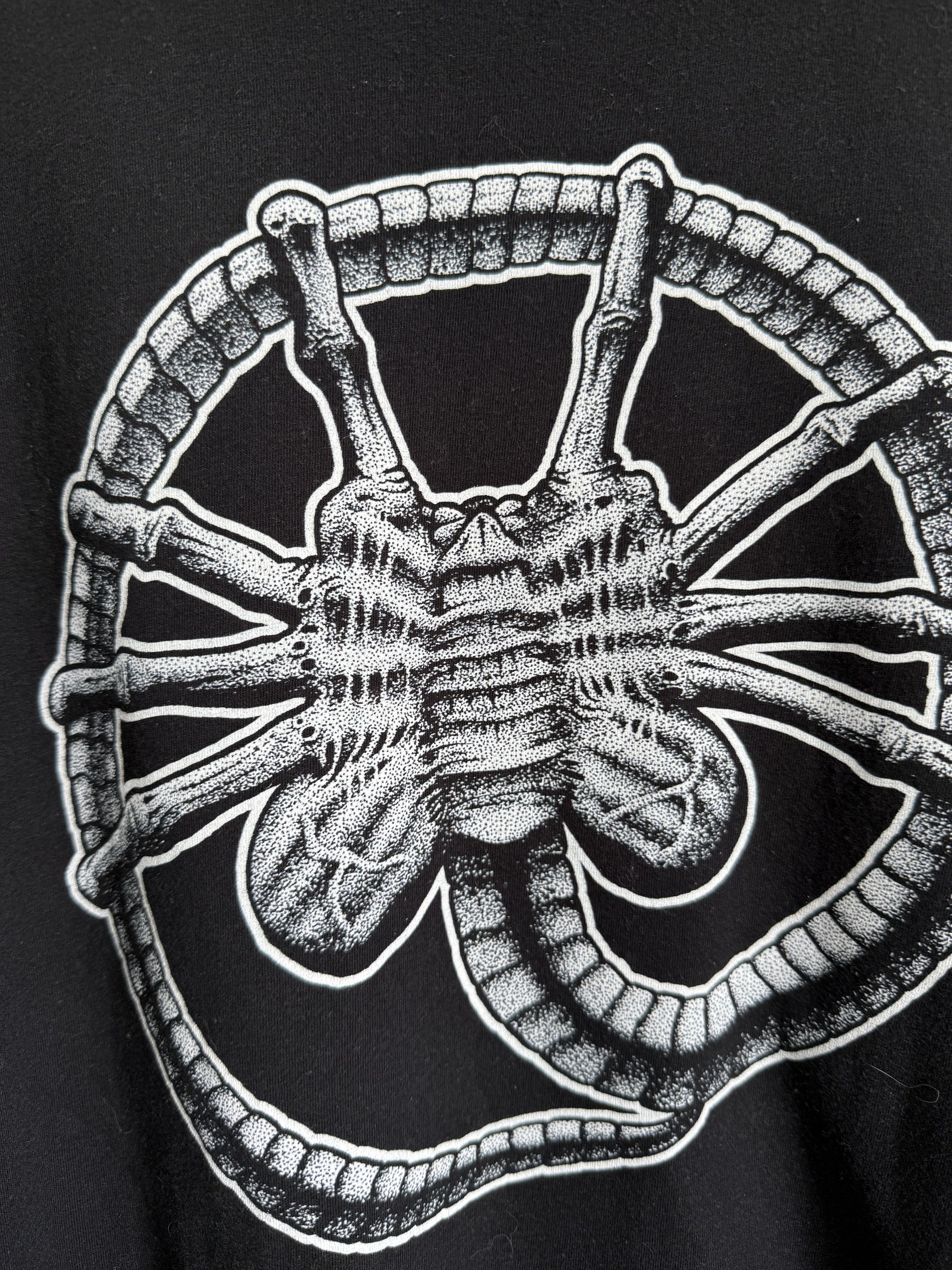 Vintage Vintage 2000s Alien movie promo t-shirt Size US XL / EU 56 / 4 - 2 Thumbnail