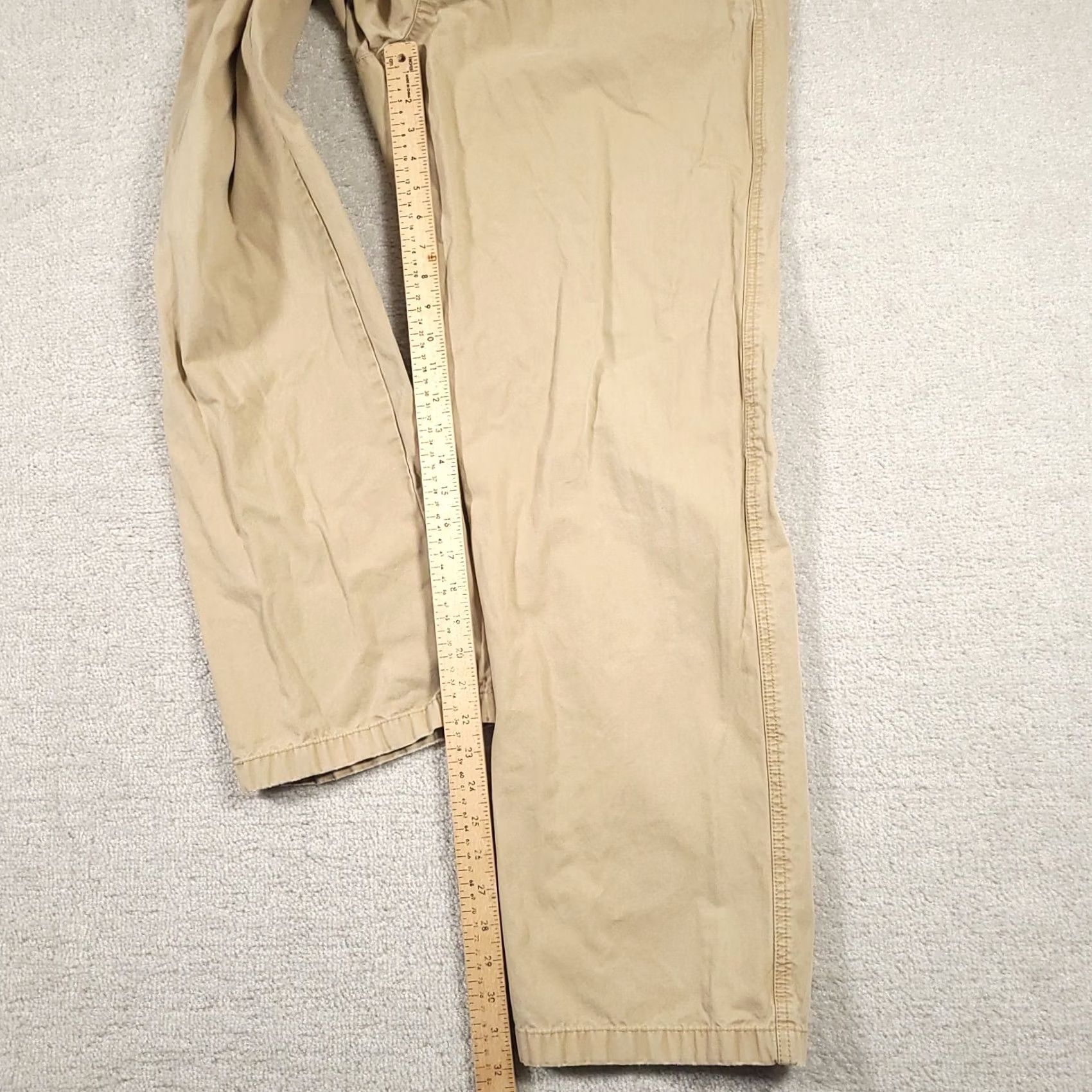 Vintage Columbia Khaki Tan Utility Pants Mens 36 Outdoors Straight Leg Hiking Zip Pocket Mens Regular Straight Belt Loops Beige Casual Workwear 90s Size US 36 / EU 52 - 7 Thumbnail