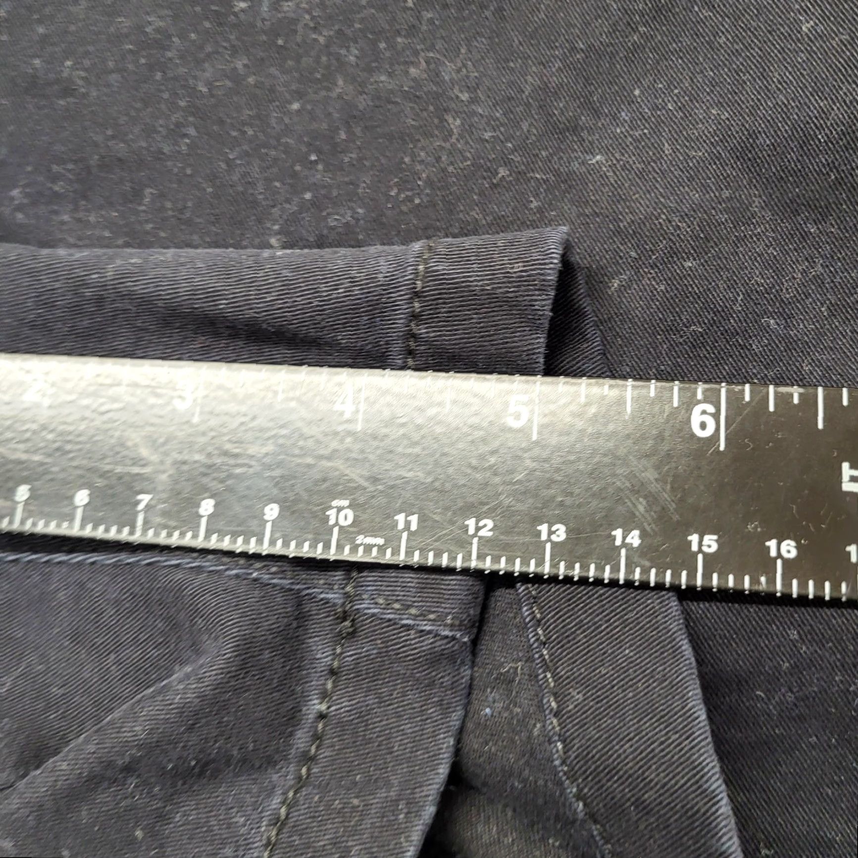 Vintage a.n.a A New Approach Shorts Women's Size 16 Mid-Rise Black 5"Inseam Bermuda Preppy Casual Womens Regular Size 38" / US 16 / IT 52 - 5 Thumbnail