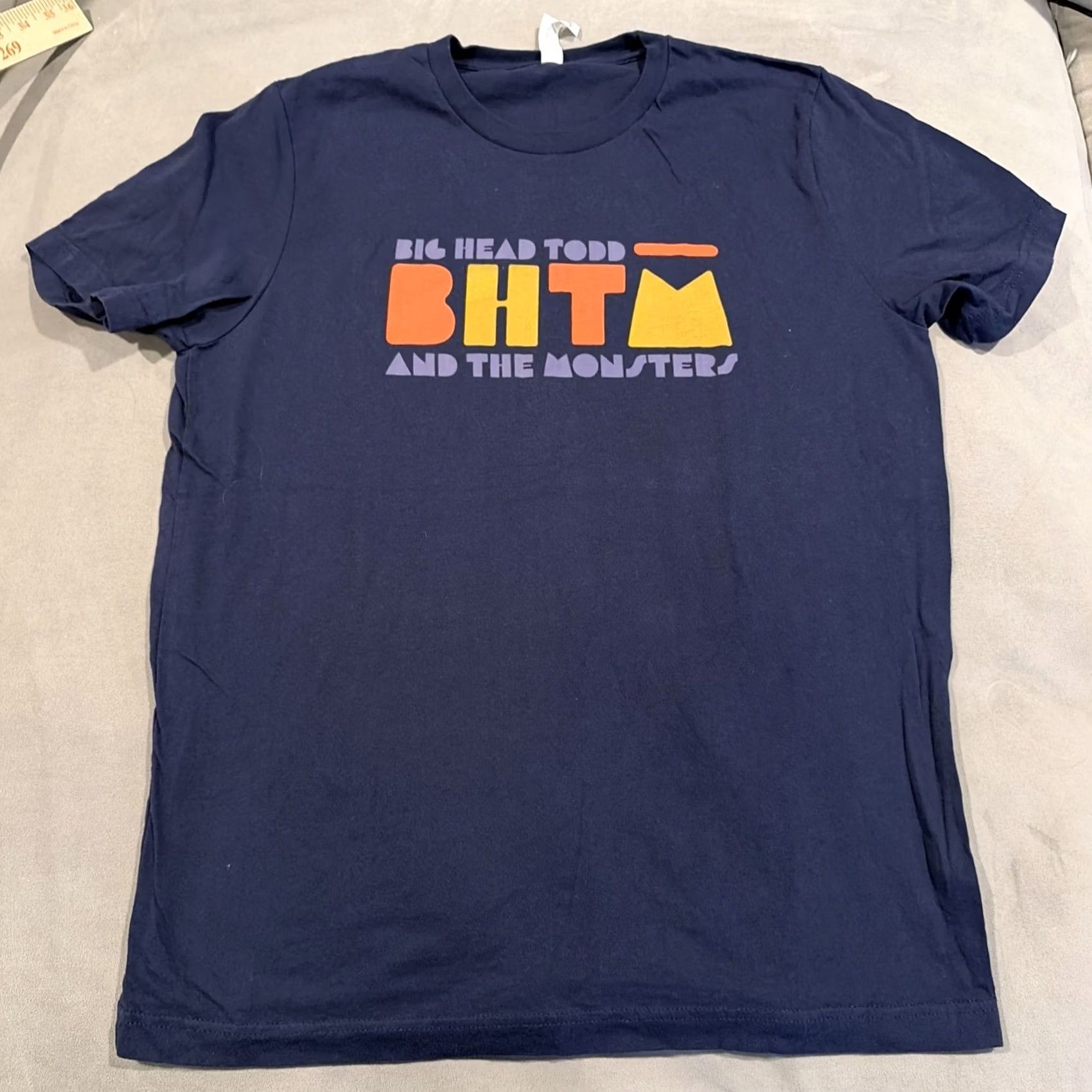 Vintage Awesome Big Head Todd and the Monsters BHTM Graphic T Shirt Large L Blue Mens Tour Size US L / EU 52-54 / 3 - 2 Thumbnail