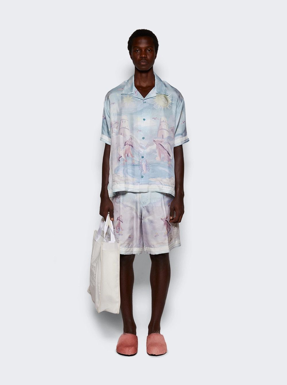 Givenchy o1mle0426 Bermuda Shorts in Multicolor Size US 36 / EU 52 - 2 Thumbnail