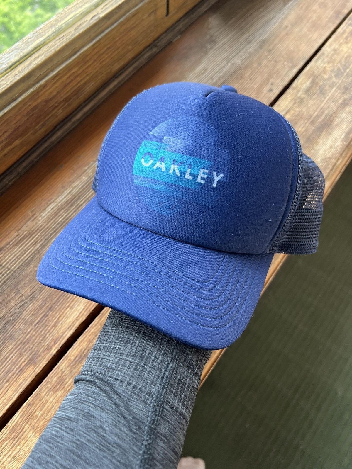 Vintage Y2K Trucker Hat Oakley Cap Big Logo Size ONE SIZE - 2 Thumbnail
