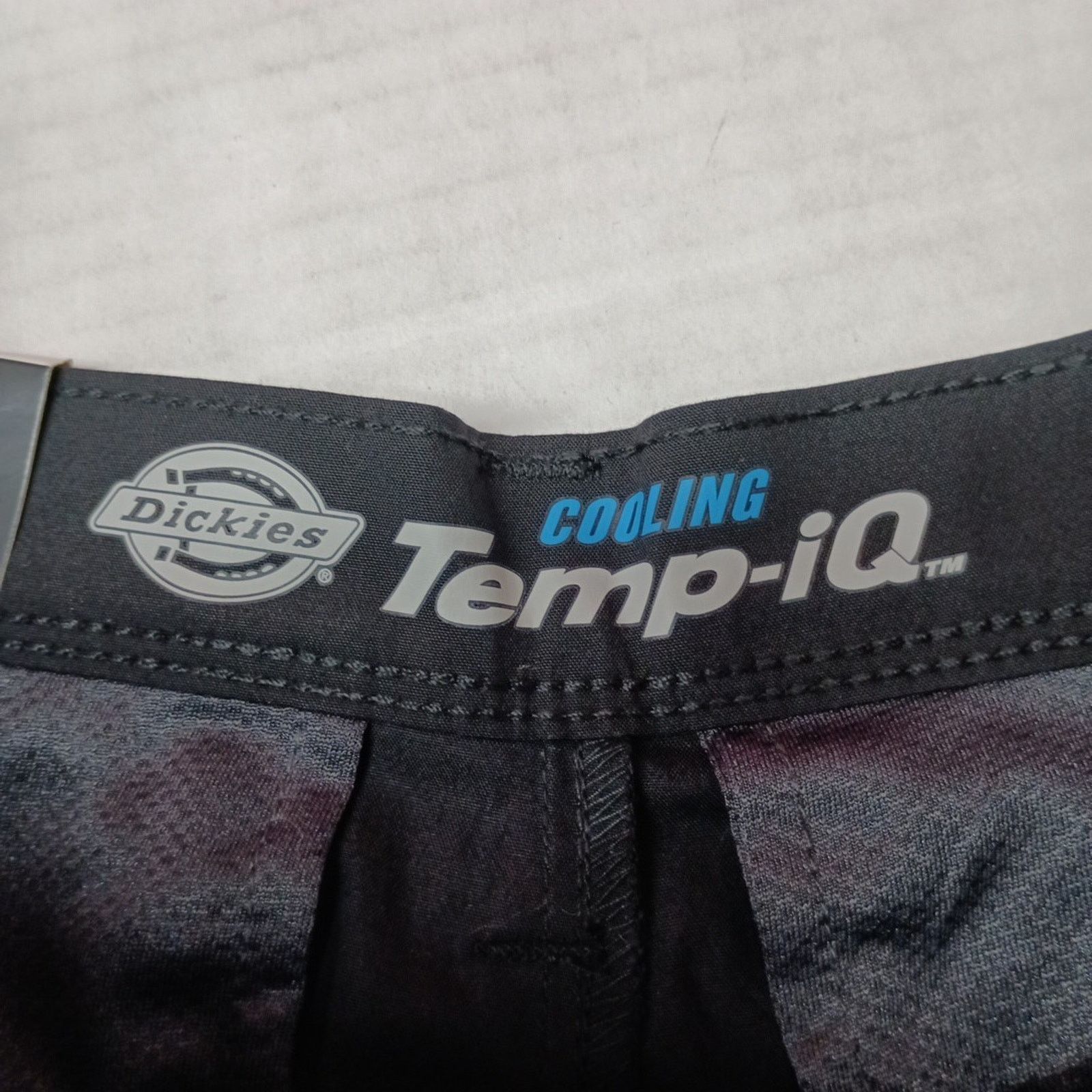 Dickies Dickies Men's Cooling Temp-iQ Workwear Shorts Size 30 Black Size US 30 / EU 46 - 4 Thumbnail