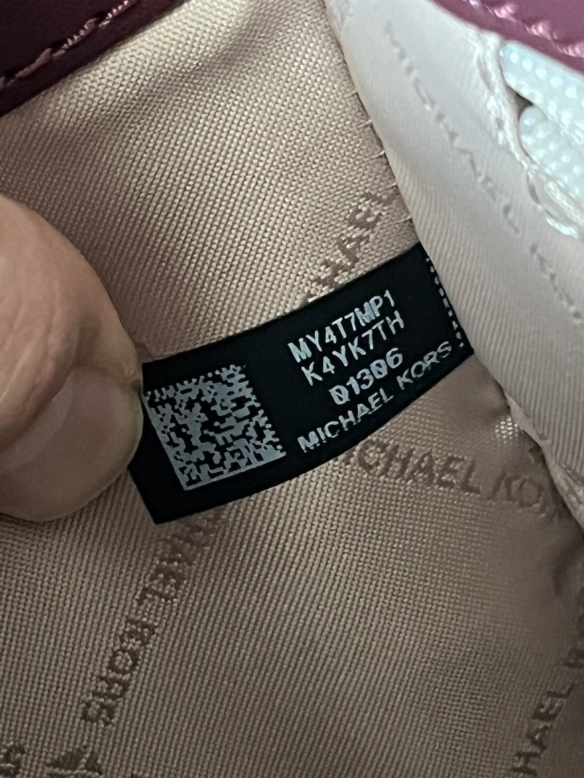 Michael Kors Michael Kors Purse Size ONE SIZE - 14 Thumbnail