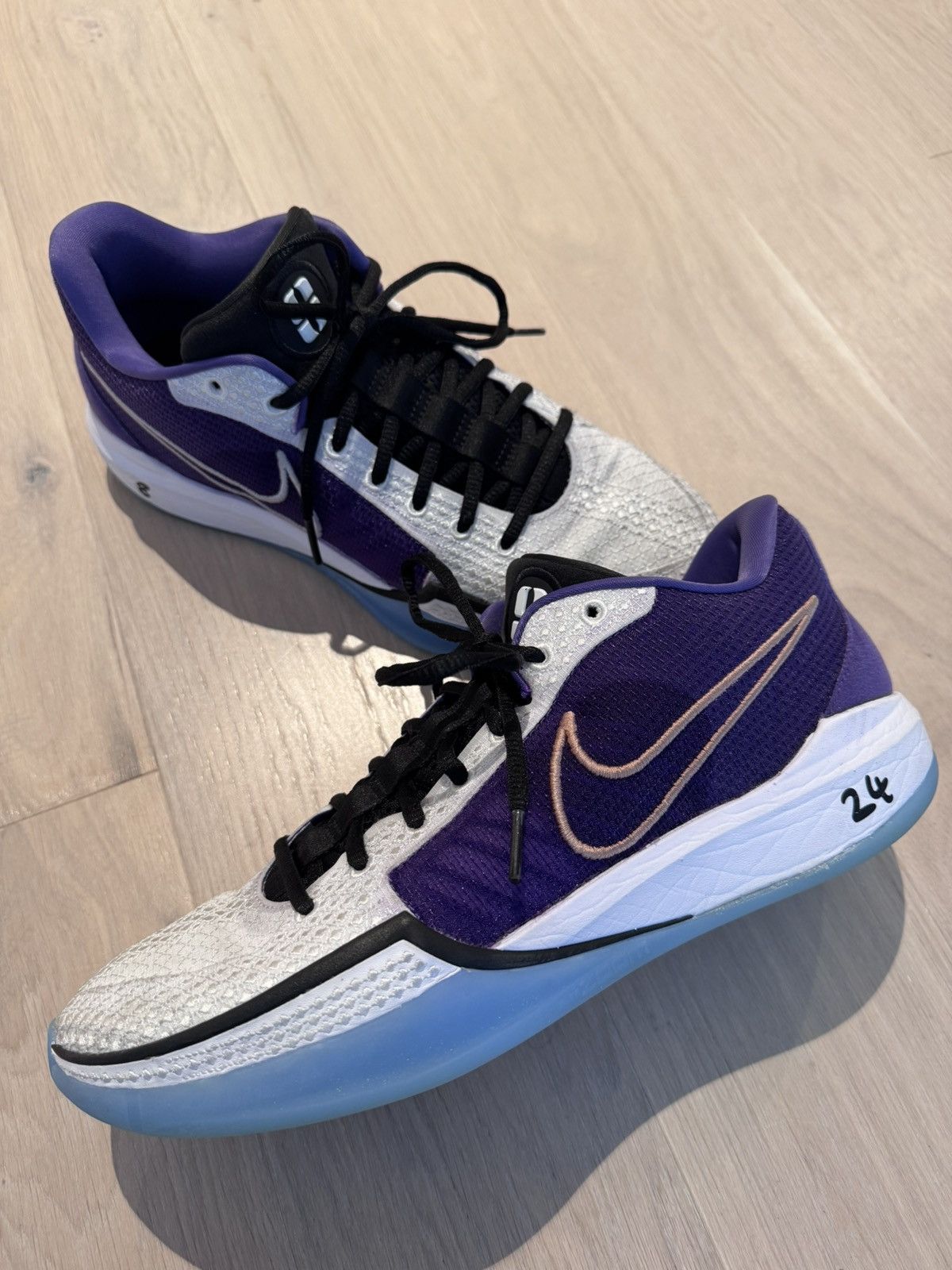 Nike Nike Sabrina 1 ID Men Size 9 Size US 9 / EU 42 - 14 Thumbnail