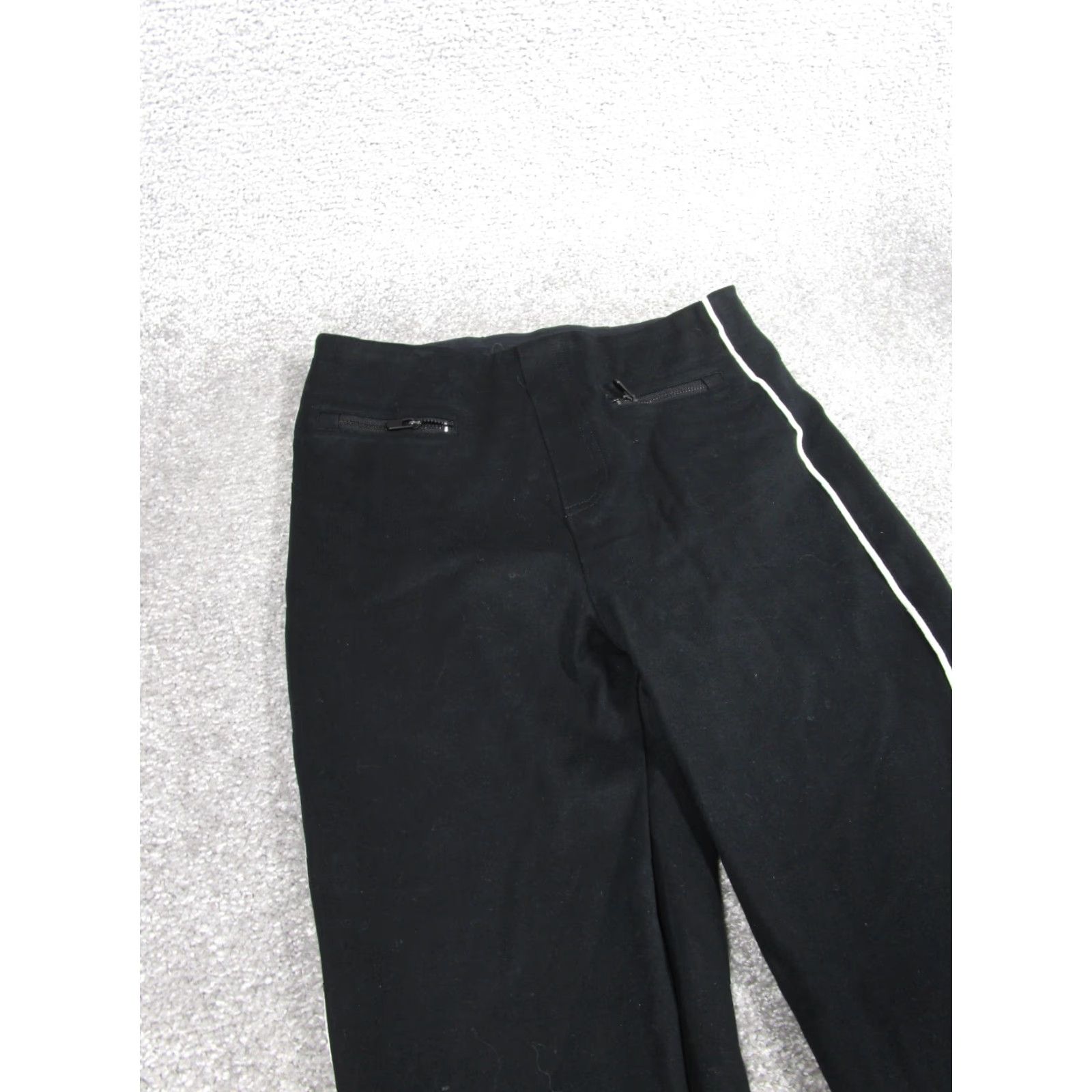 Spanx Spanx Leggings Womens Small Black White Side Stripe Zip Pockets Crop Size 28" / US 6 / IT 42 - 2 Thumbnail