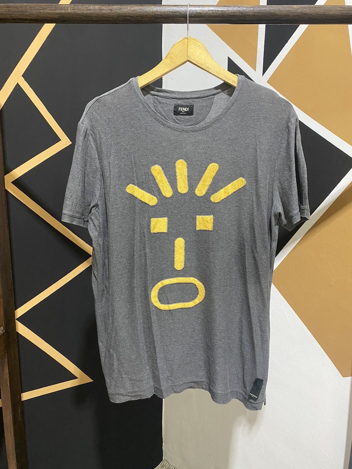 Fendi Fendi Faces T-shirt in Grigio Melangegiallo Size US M / EU 48-50 / 2 - 1 Thumbnail