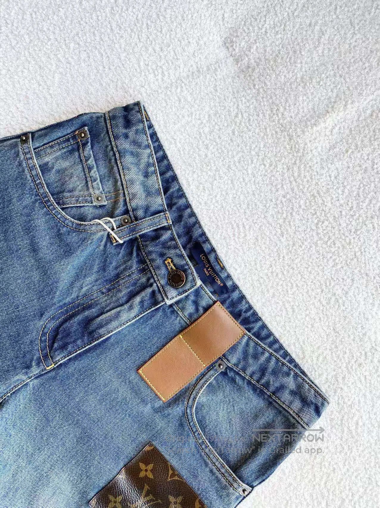 Louis Vuitton Louis Vuitton Presbyopia leather brand wide-leg jeans| Size 42" / US 20 - 4 Thumbnail
