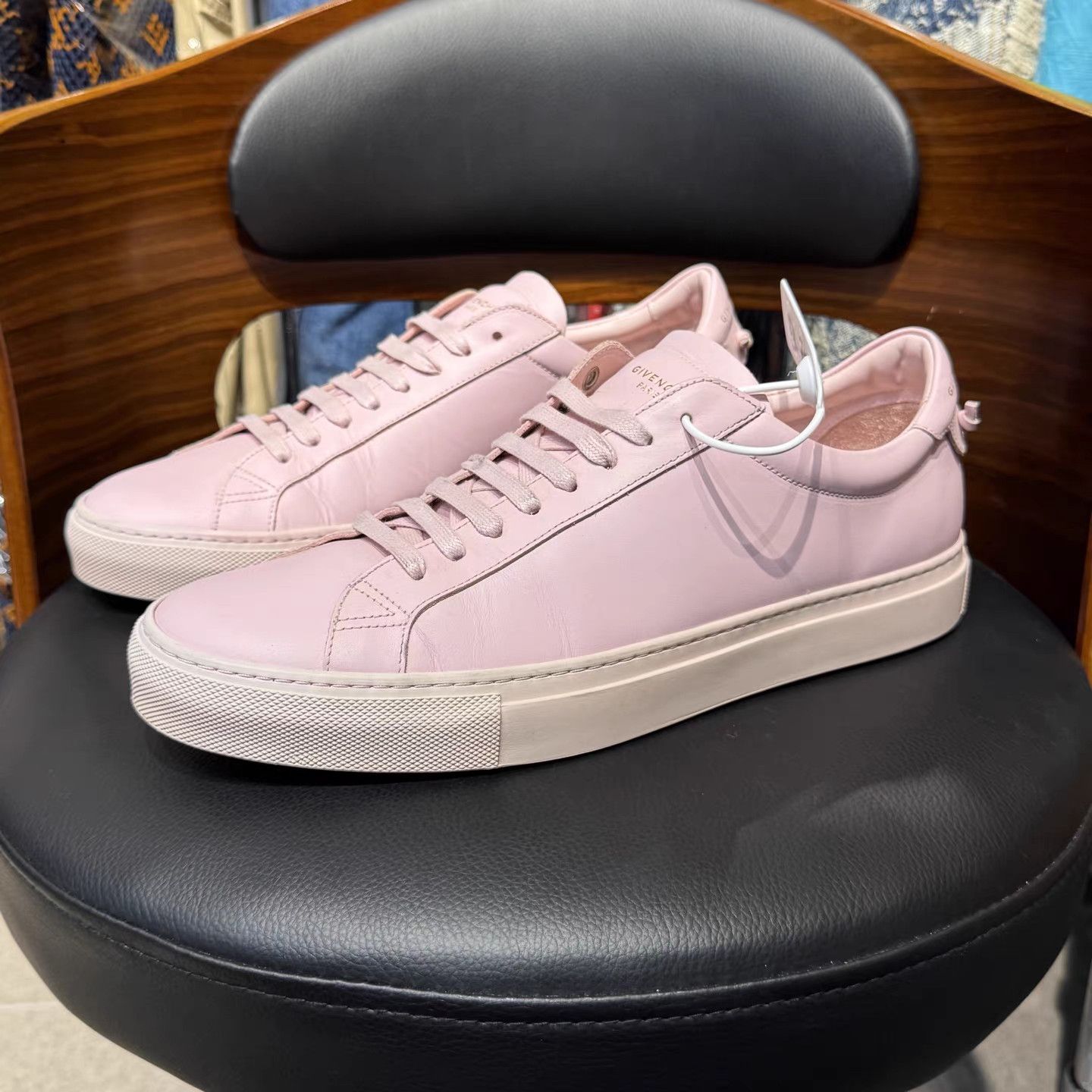 Givenchy Givenchy Pink Sneakers K15 Size US 9 / EU 42 - 1 Thumbnail