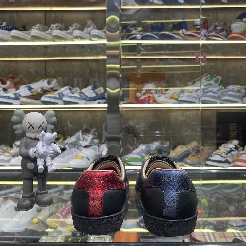 Gucci Gucci Ace Bee Black Fashion Sneakers - Size US 9.5 / EU 42-43 - 3 Thumbnail