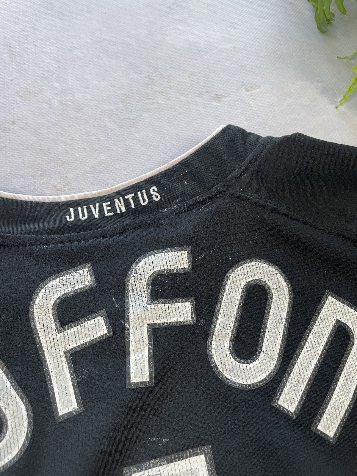 Nike Jersey Nike Juventus Buffon 2006 Vintage Size US XL / EU 56 / 4 - 11 Thumbnail