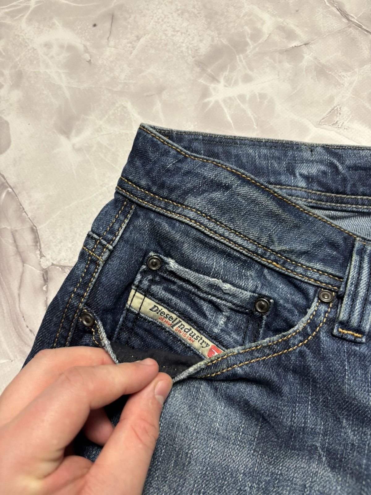Diesel Diesel VIKER Jeans 008SV Straight Vintage Wash Blue 34x32 Size US 34 / EU 50 - 15 Thumbnail