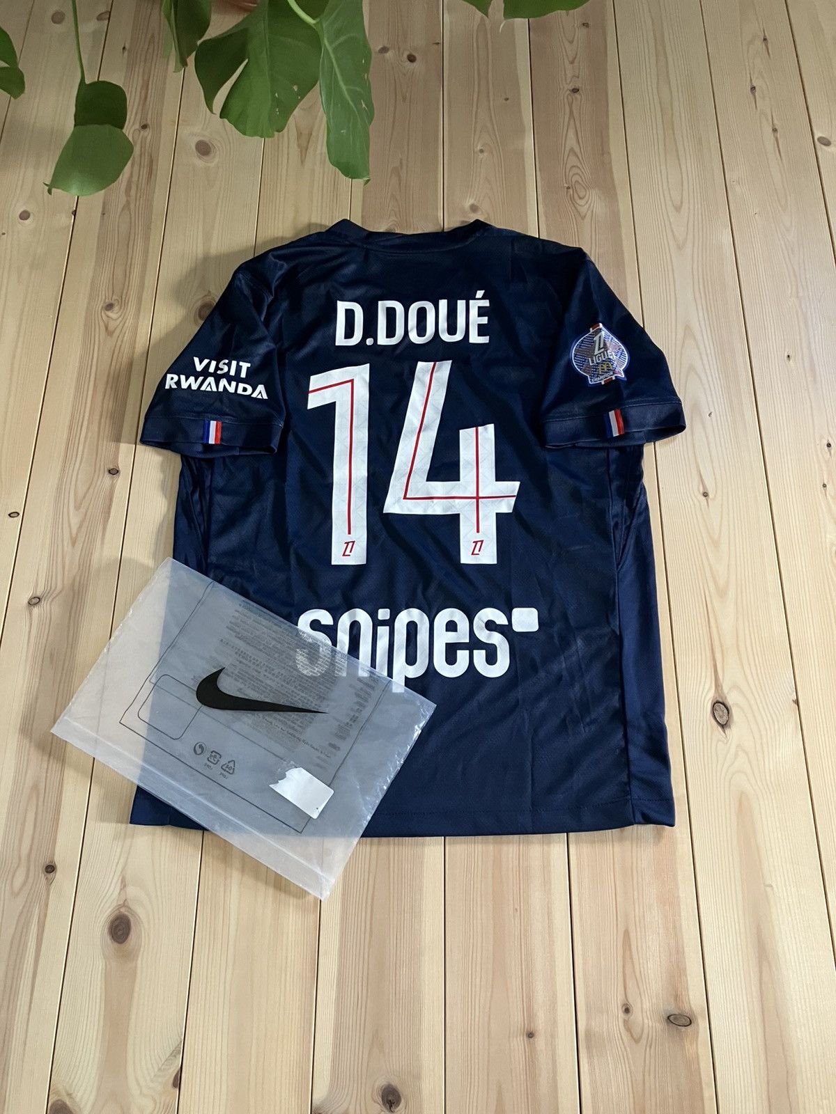 Nike 2025 D. Doué #14 jersey Size US S / EU 44-46 / 1 - 1 Thumbnail