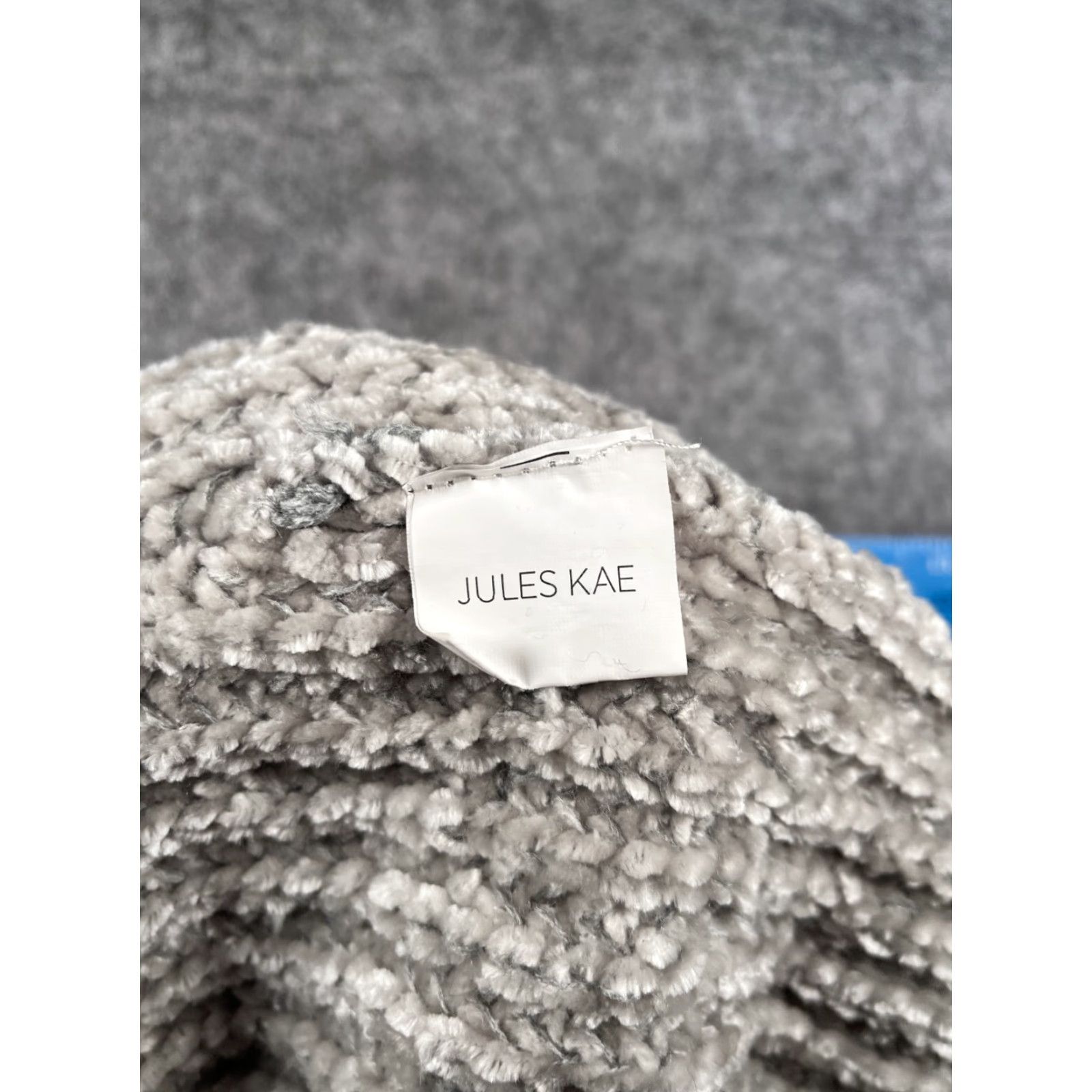 Vintage Jules Kae Beanie Toque Womens One Size Gray Knit Acrylic Polyester Faux Fur Pom Beanie Size ONE SIZE - 7 Thumbnail