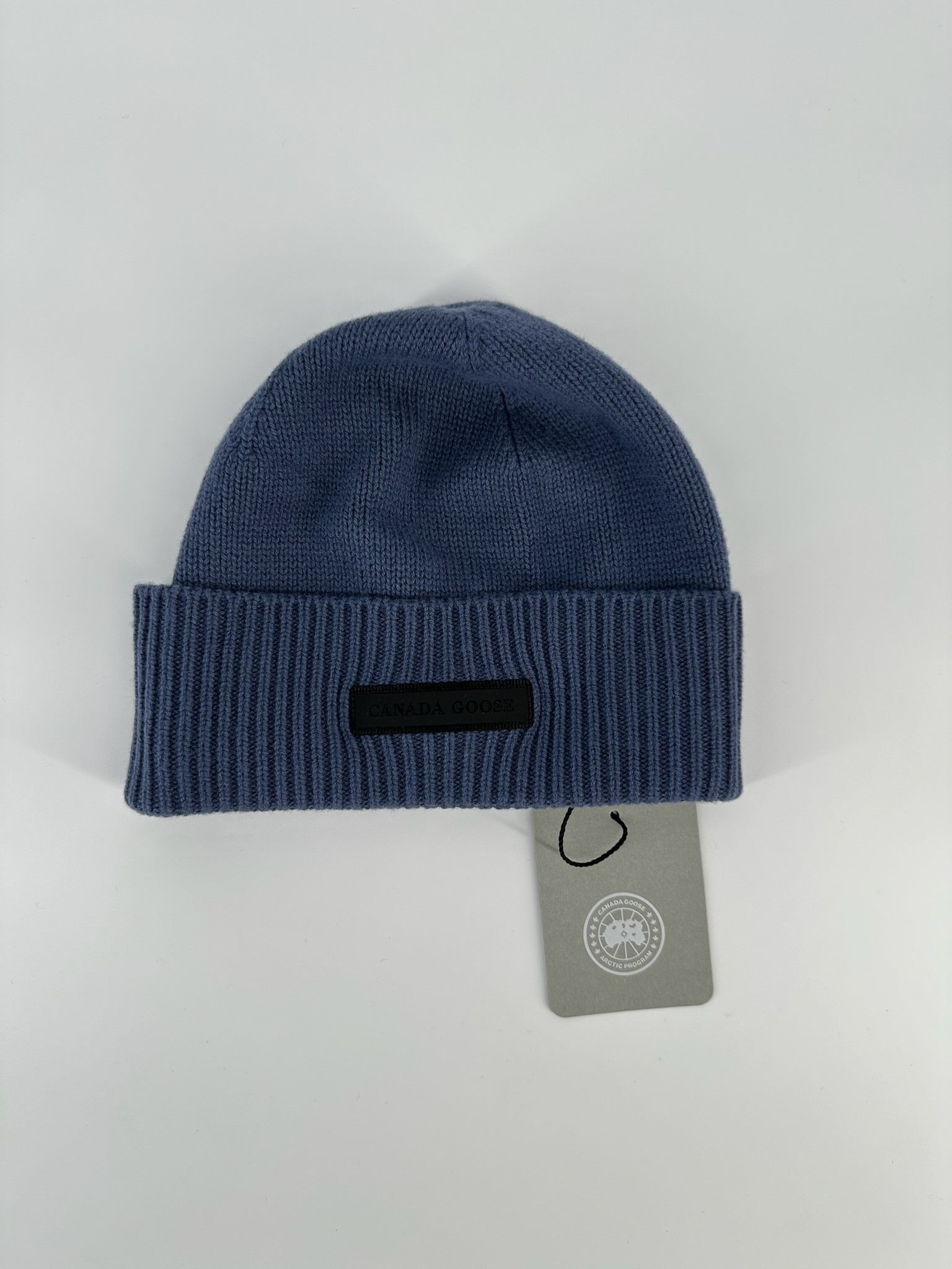 Canada Goose Canada Goose Arcitc Disc Beanie | Grailed