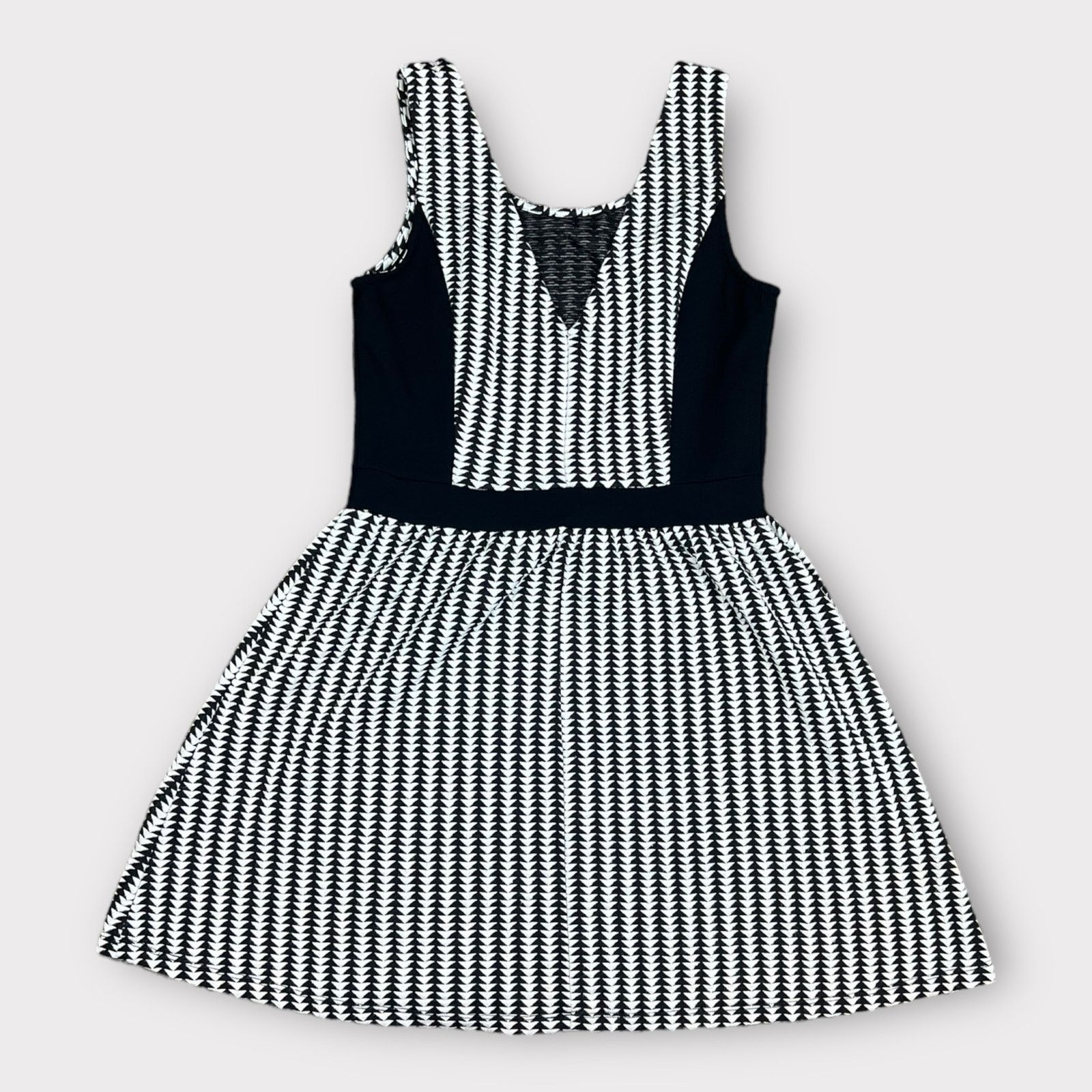 Macys Charming Charlie | Retro Black Check Dress Size S / US 4 / IT 40 - 9 Thumbnail