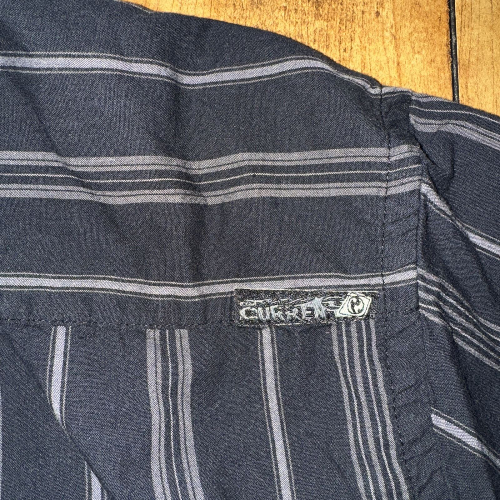 Billabong × Vintage Vintage Billabong Y2K SS Button Up Shirt Black 24x28 XL Size US XL / EU 56 / 4 - 7 Thumbnail